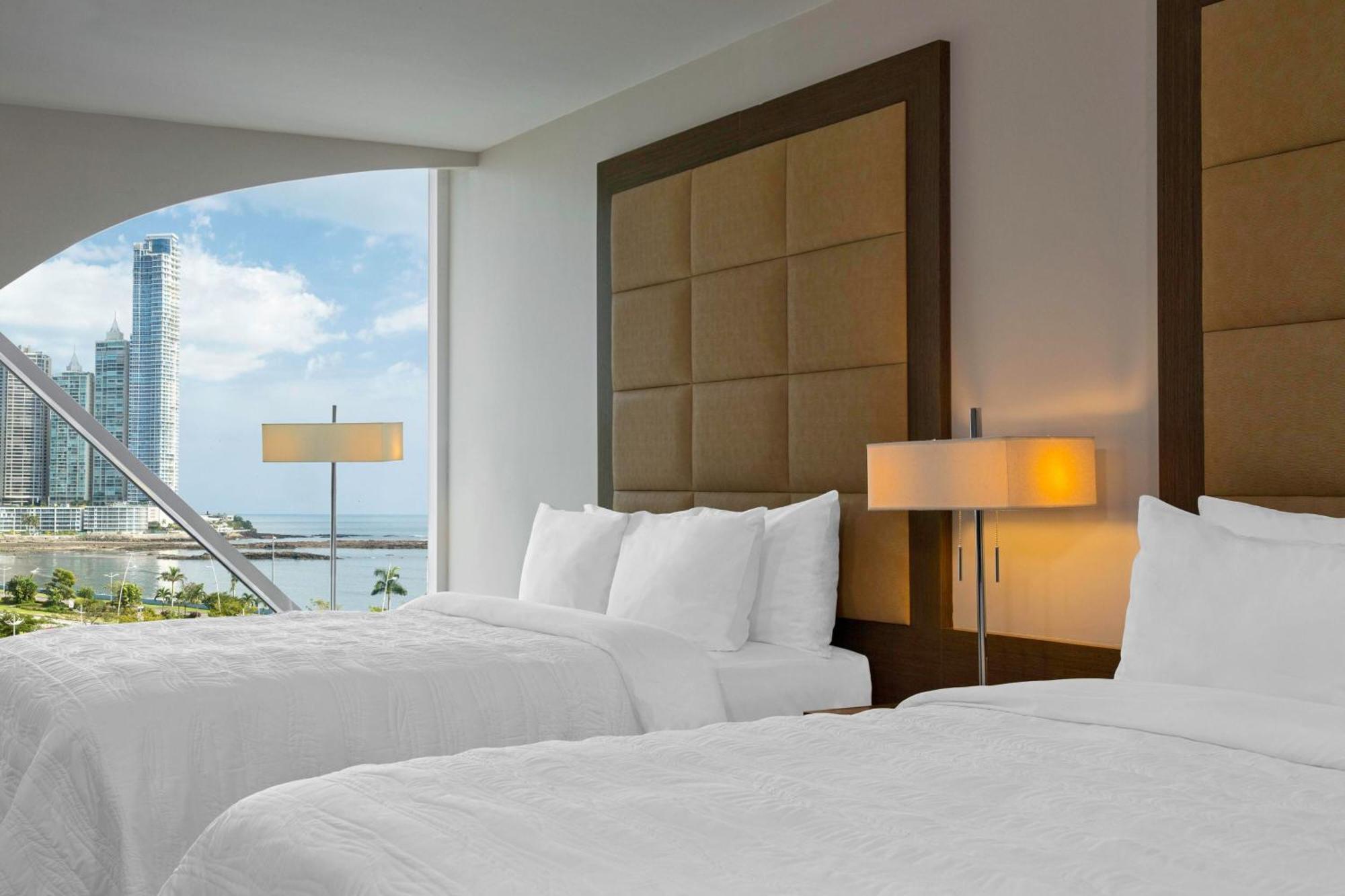 Deluxe, Guest room, 2 Queen