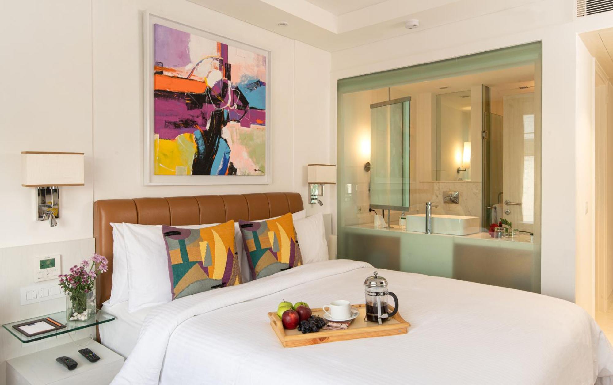 Superior Room 1 Double Bed 220Sqft