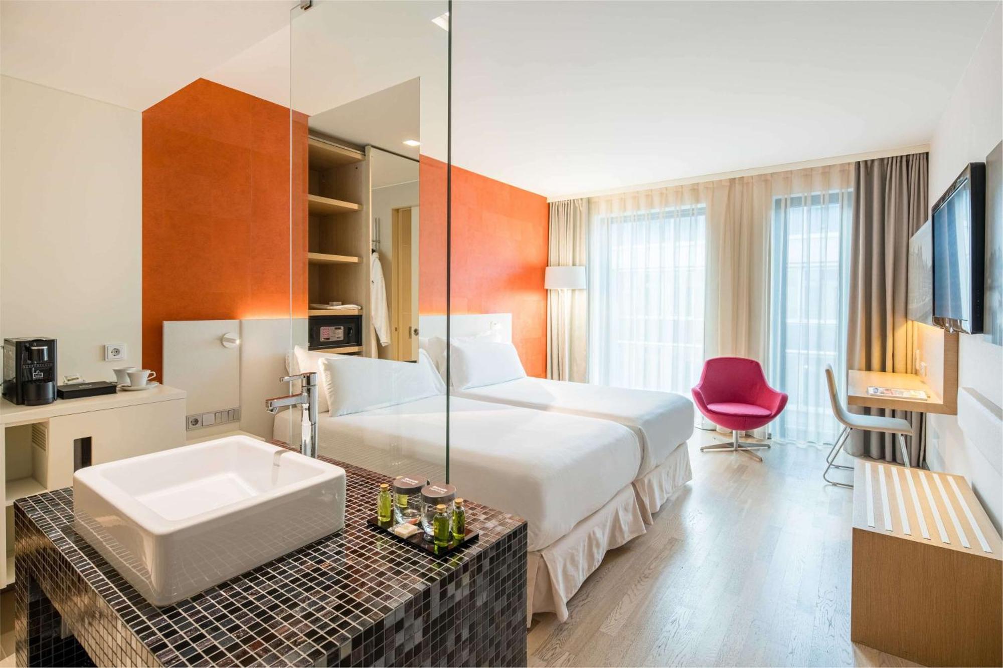 Deluxe Double Room Extra Bed