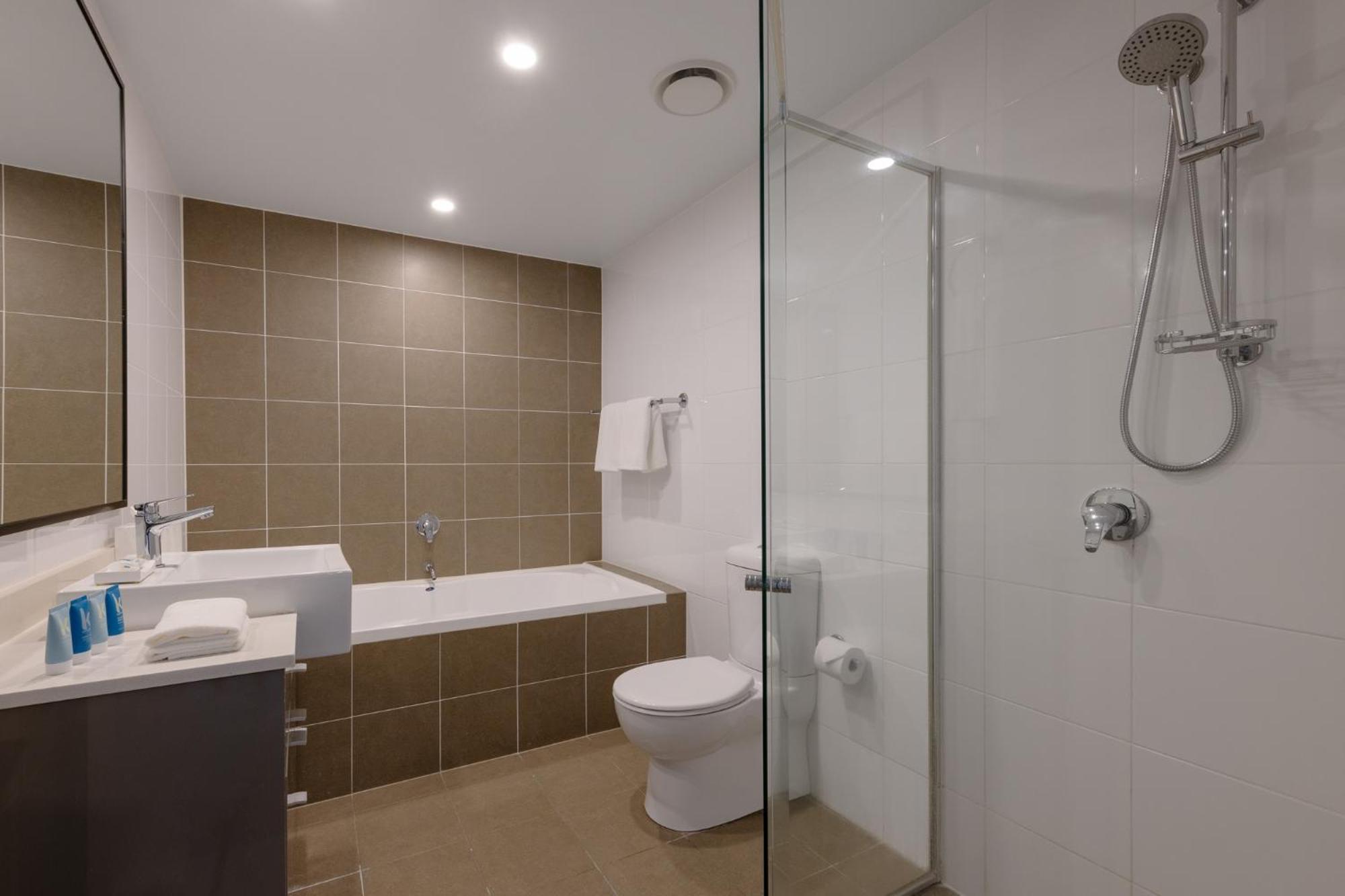 One Bedroom Luxe Suite