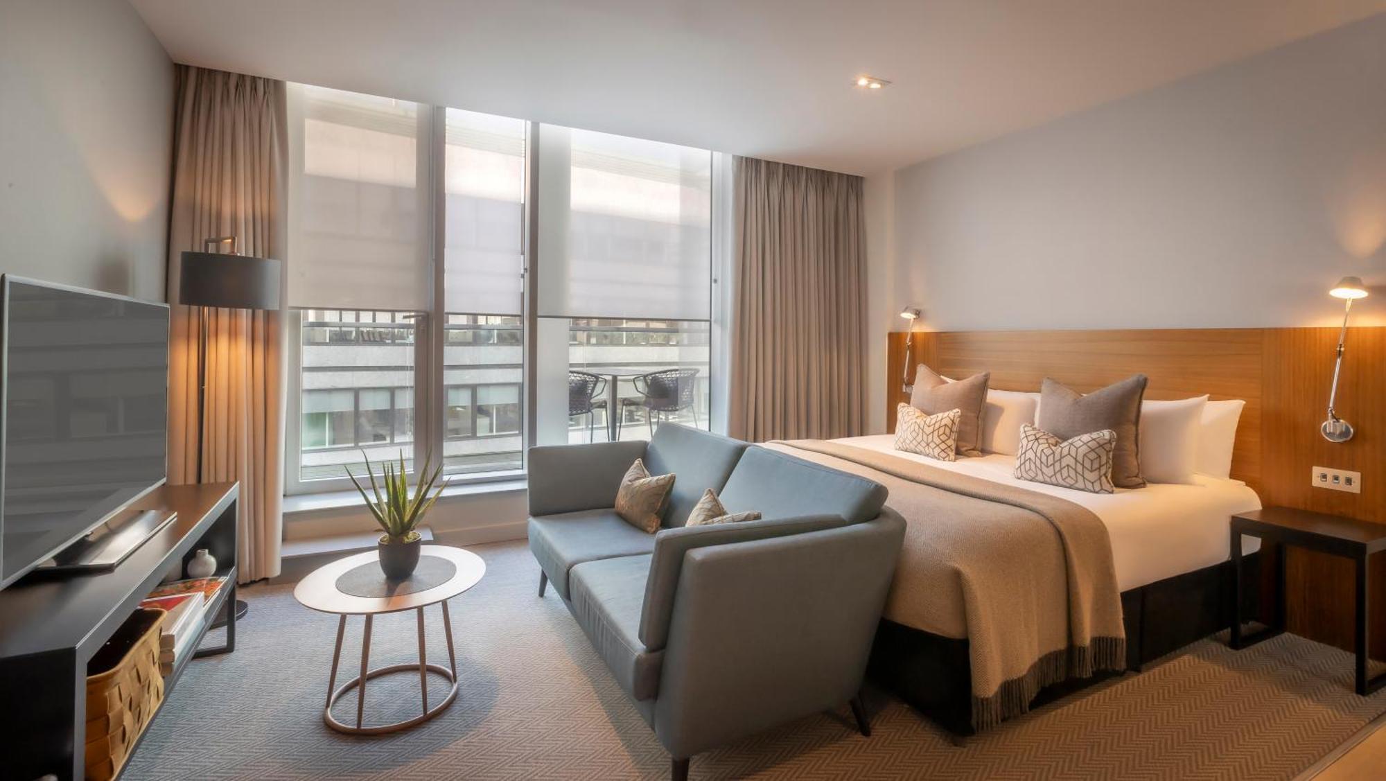 Deluxe King Room Balcony