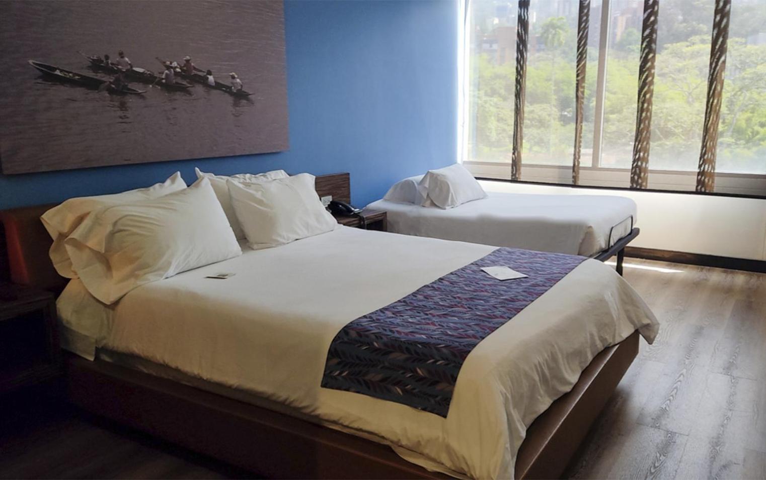 Deluxe Family Room,1584451965:JPEG