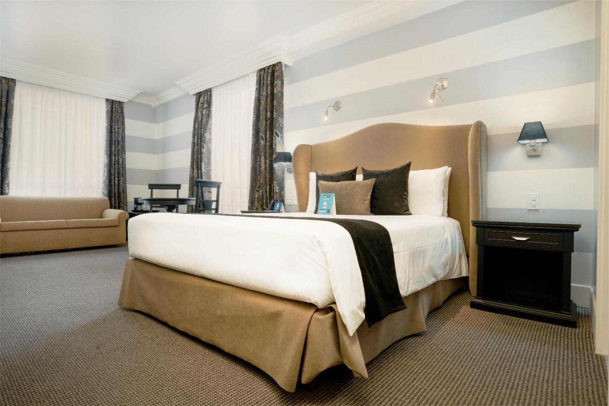 Superior Queen Room
