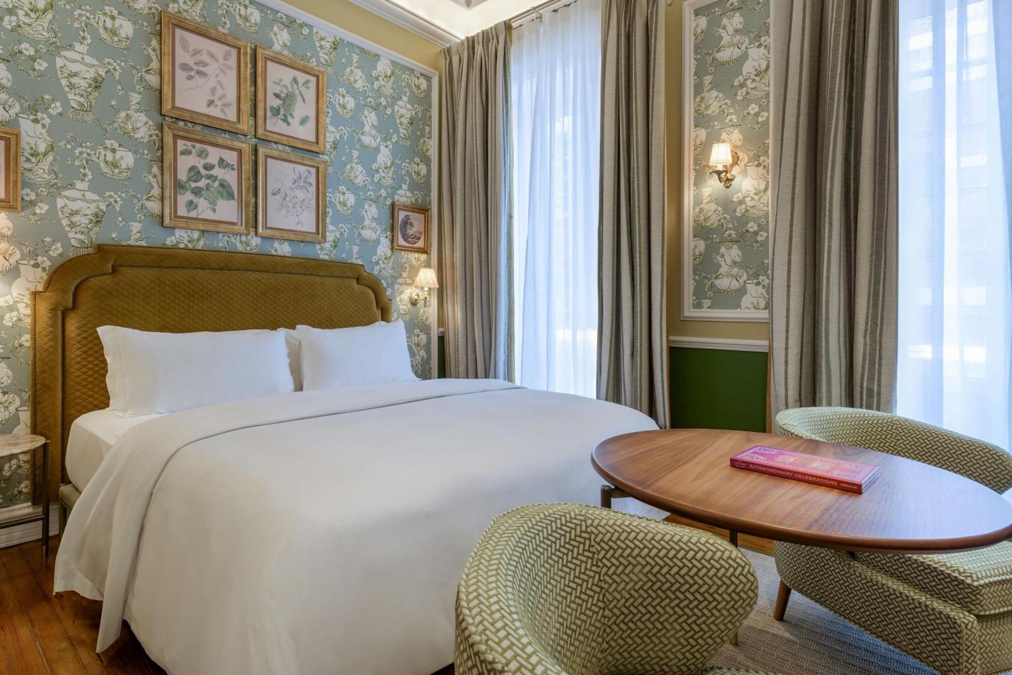 Premium Deluxe King or Twin Room