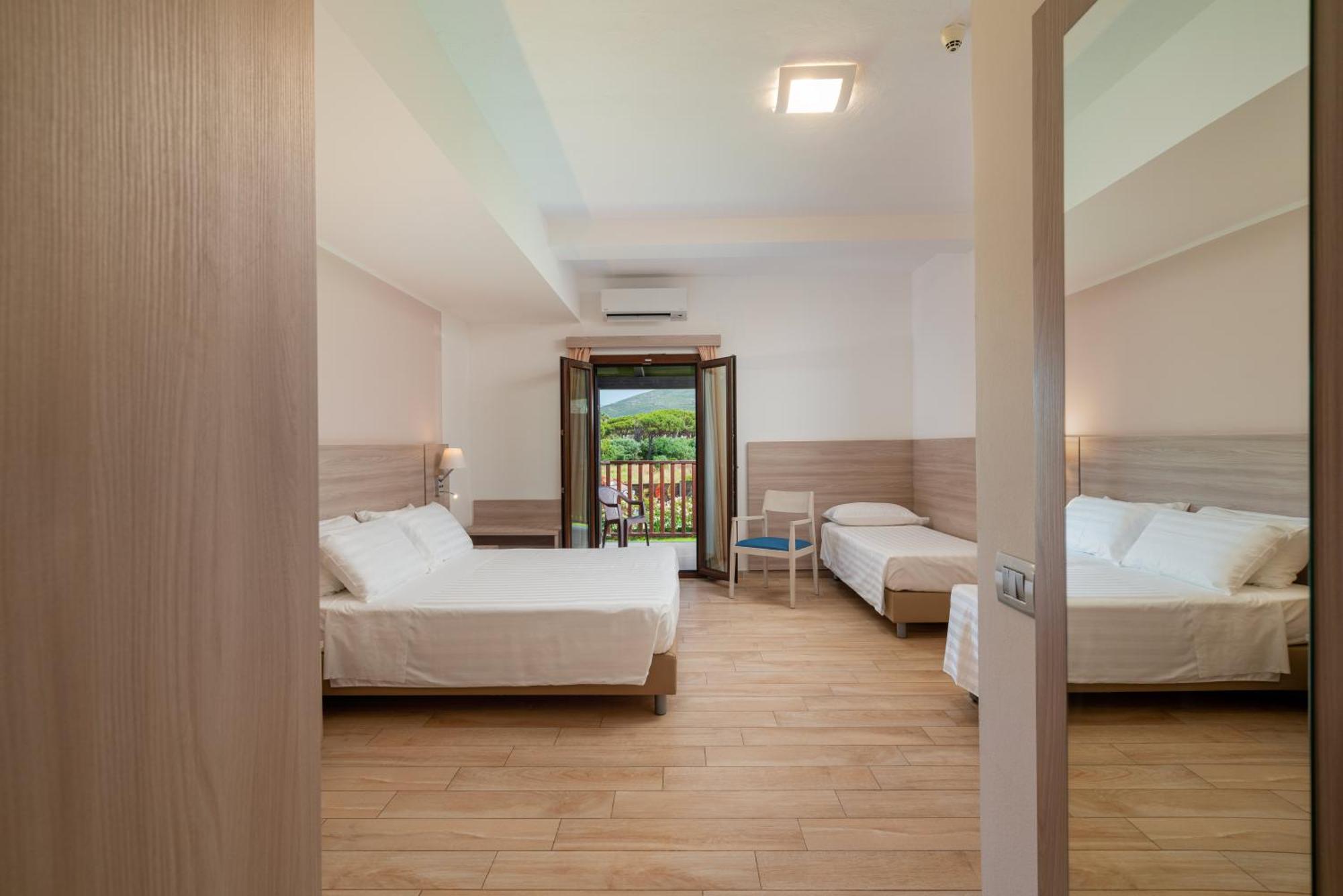 Junior Suite Lateral Sea View