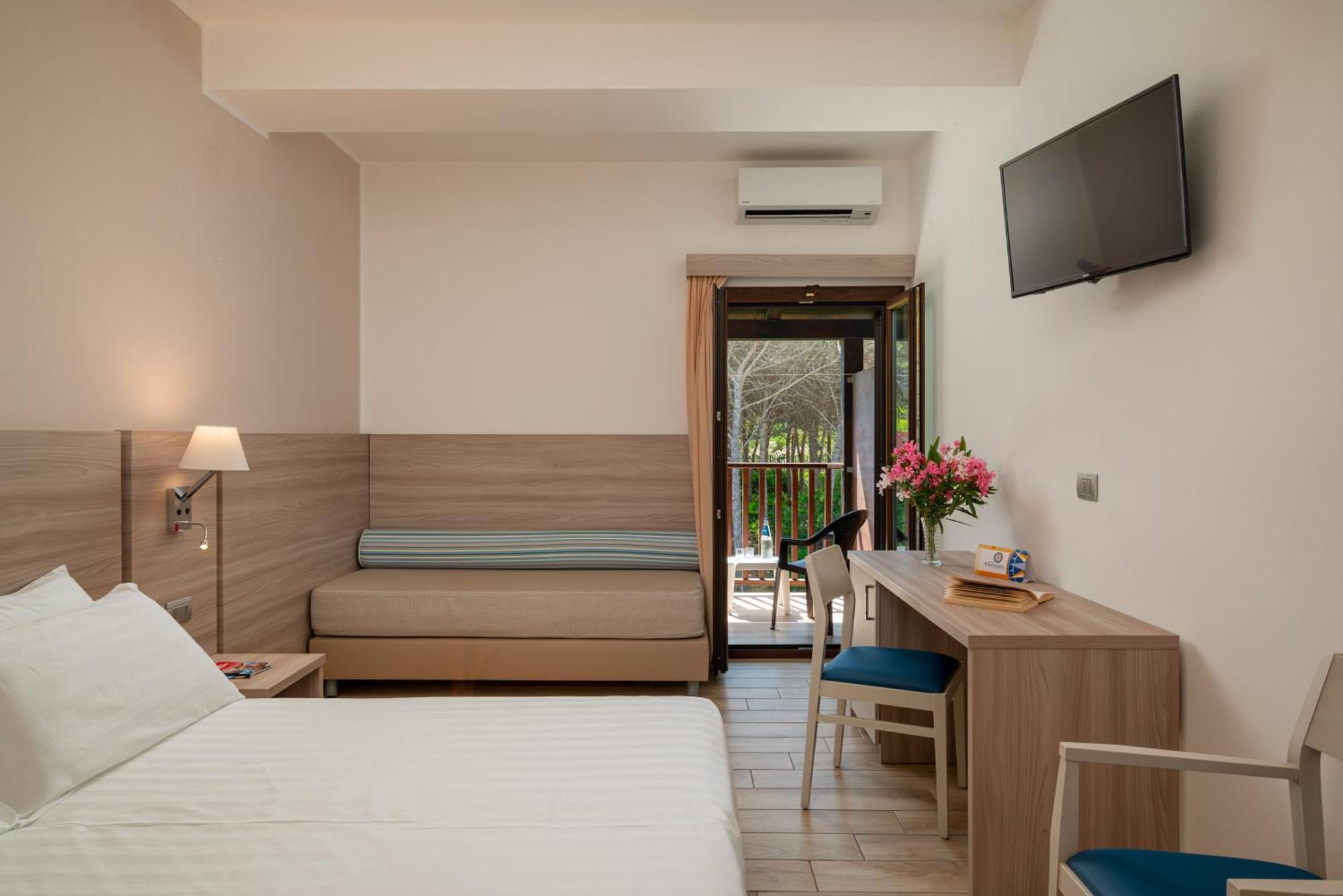 Comfort Room Garden View