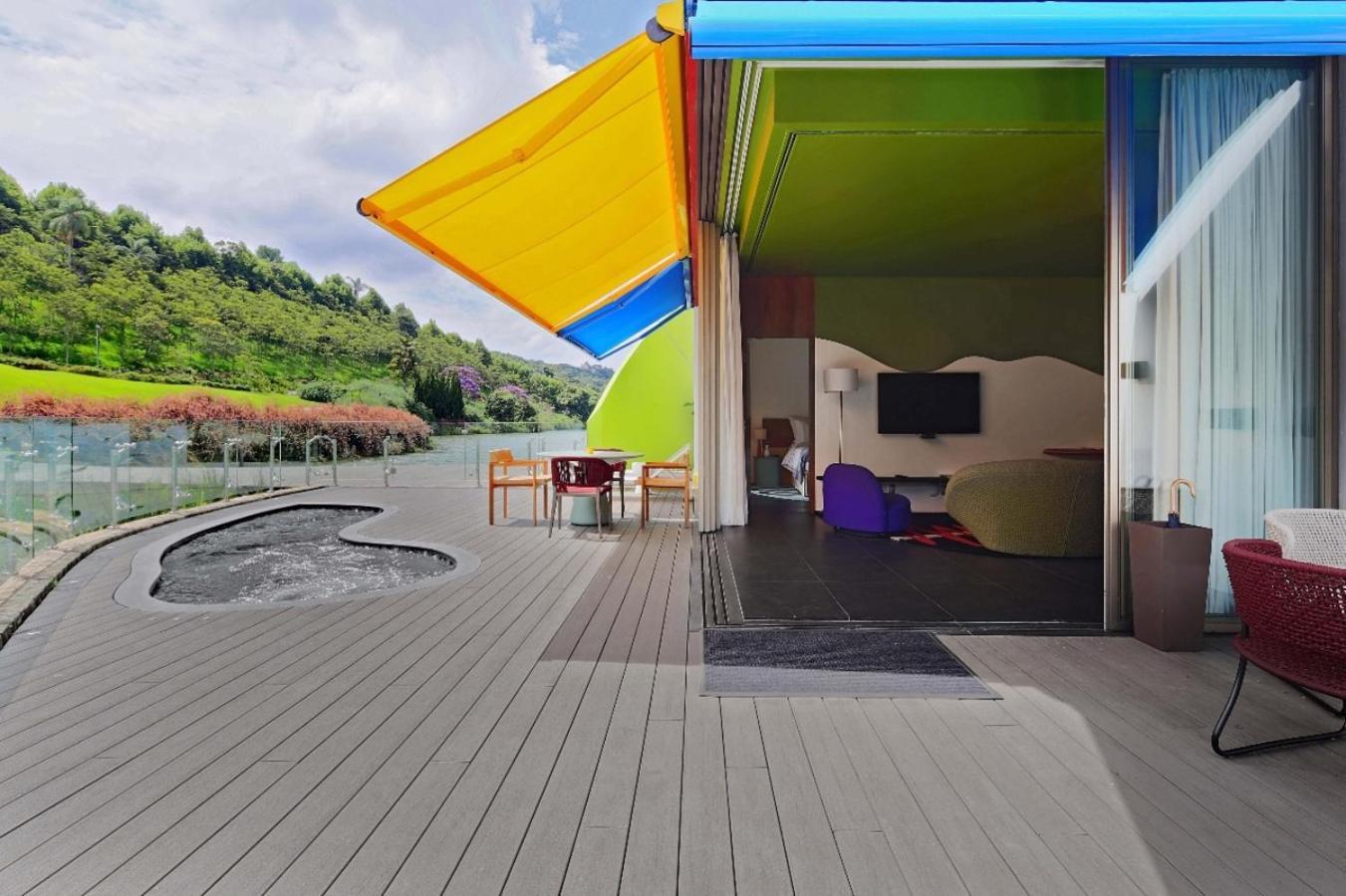 Superior Chalet