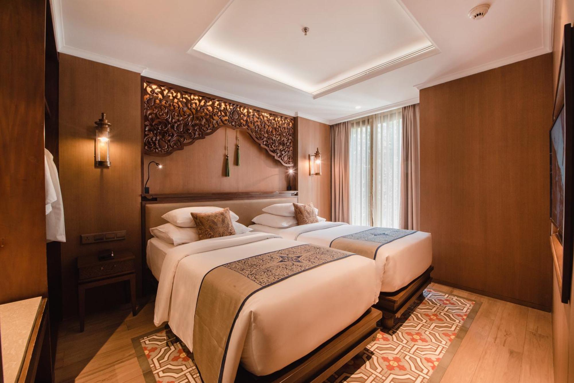 Two-Bedroom Suite Daily Afternoon Tea Club Lounge Access,1774447187:JPEG