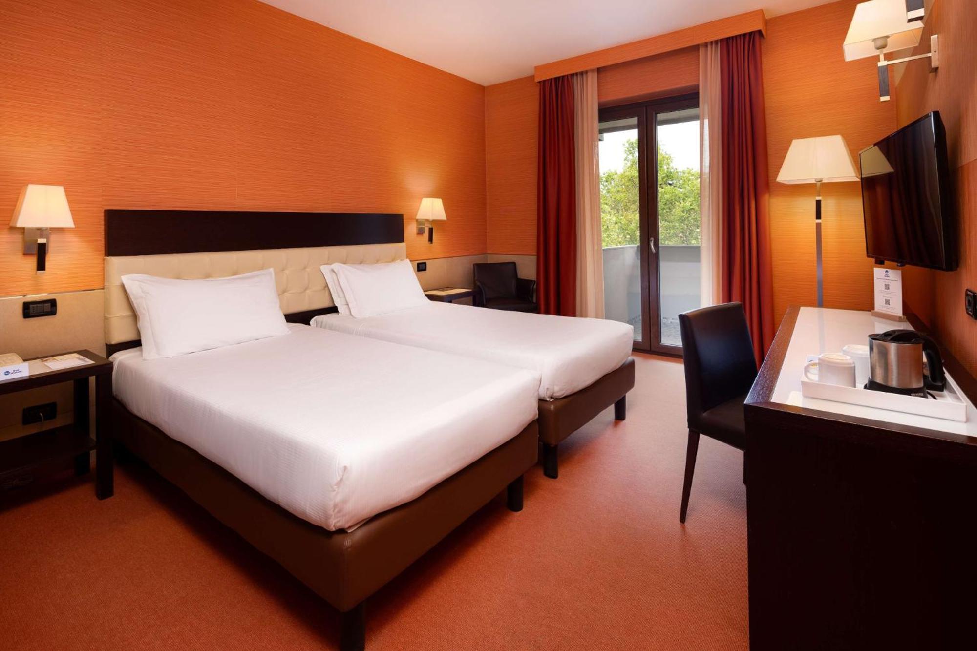 Standard Twin Room,1547020384:JPEG
