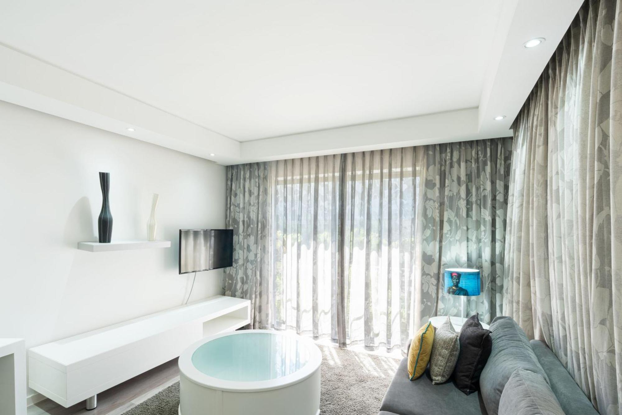 1 Bedroom Apartment, 2 Twin/Single Bed(s), Sofa bed