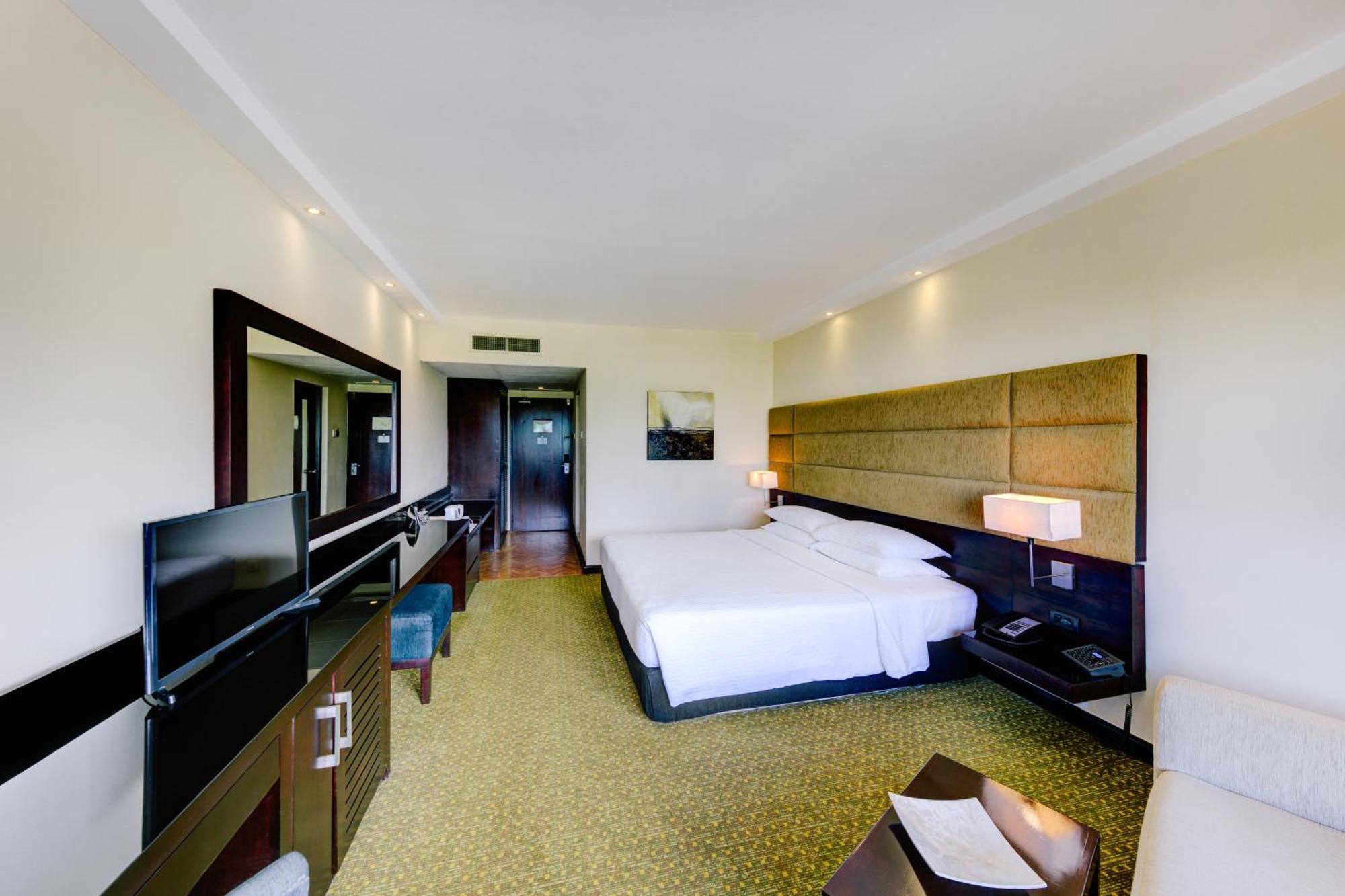 Superior King Room