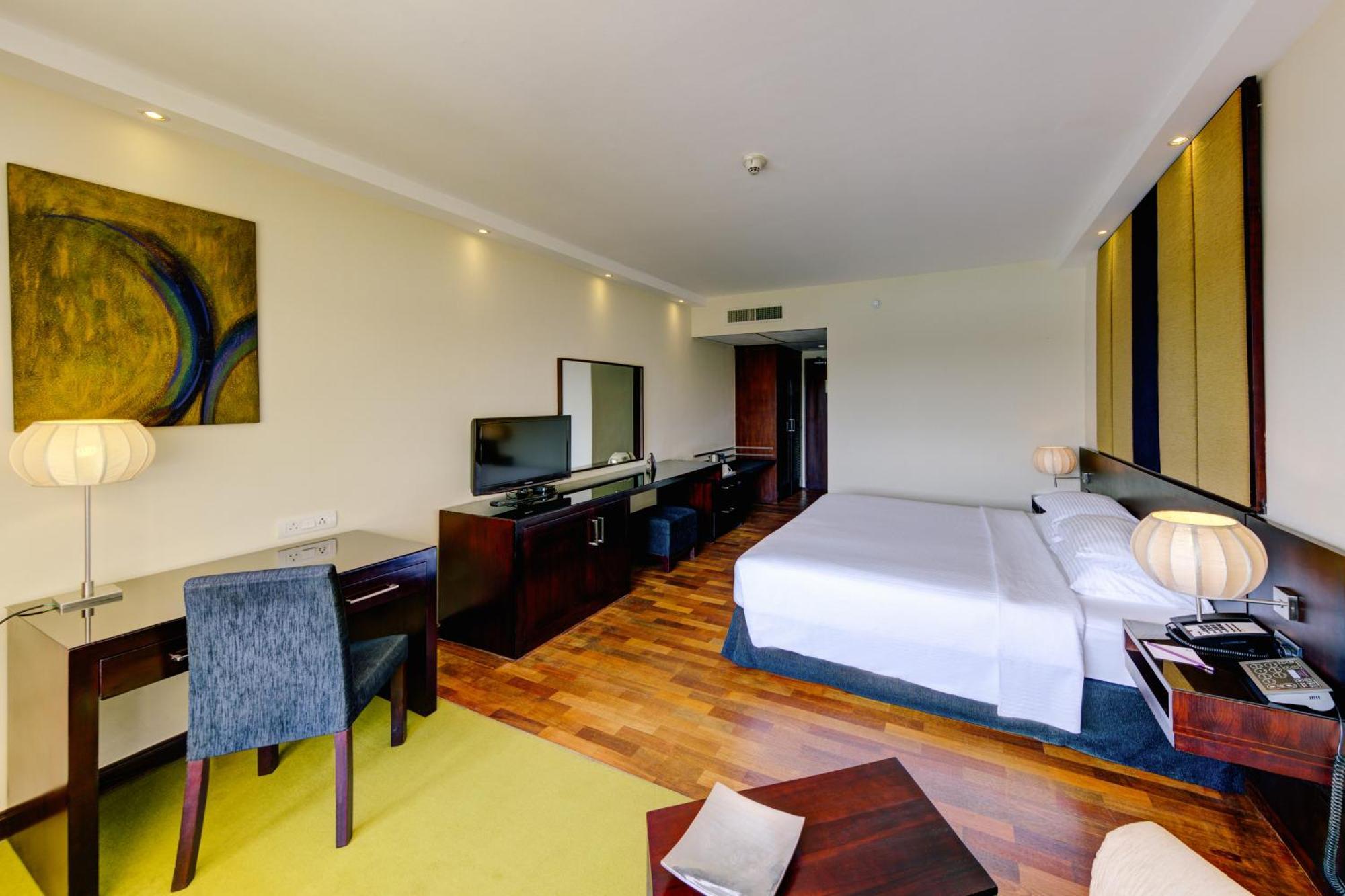 Premium Room Pool & Lakeview,1548765217:JPEG