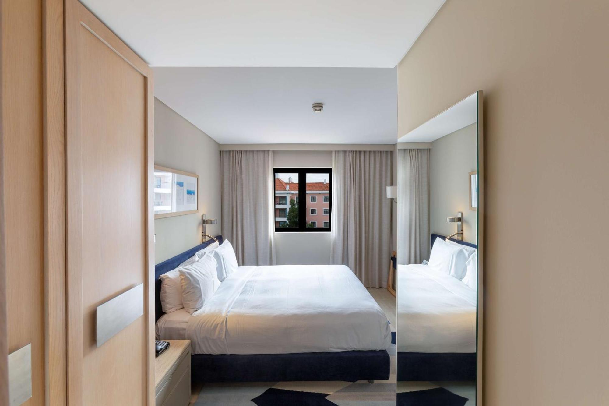 One-Bedroom Apartment,1548856159:JPEG