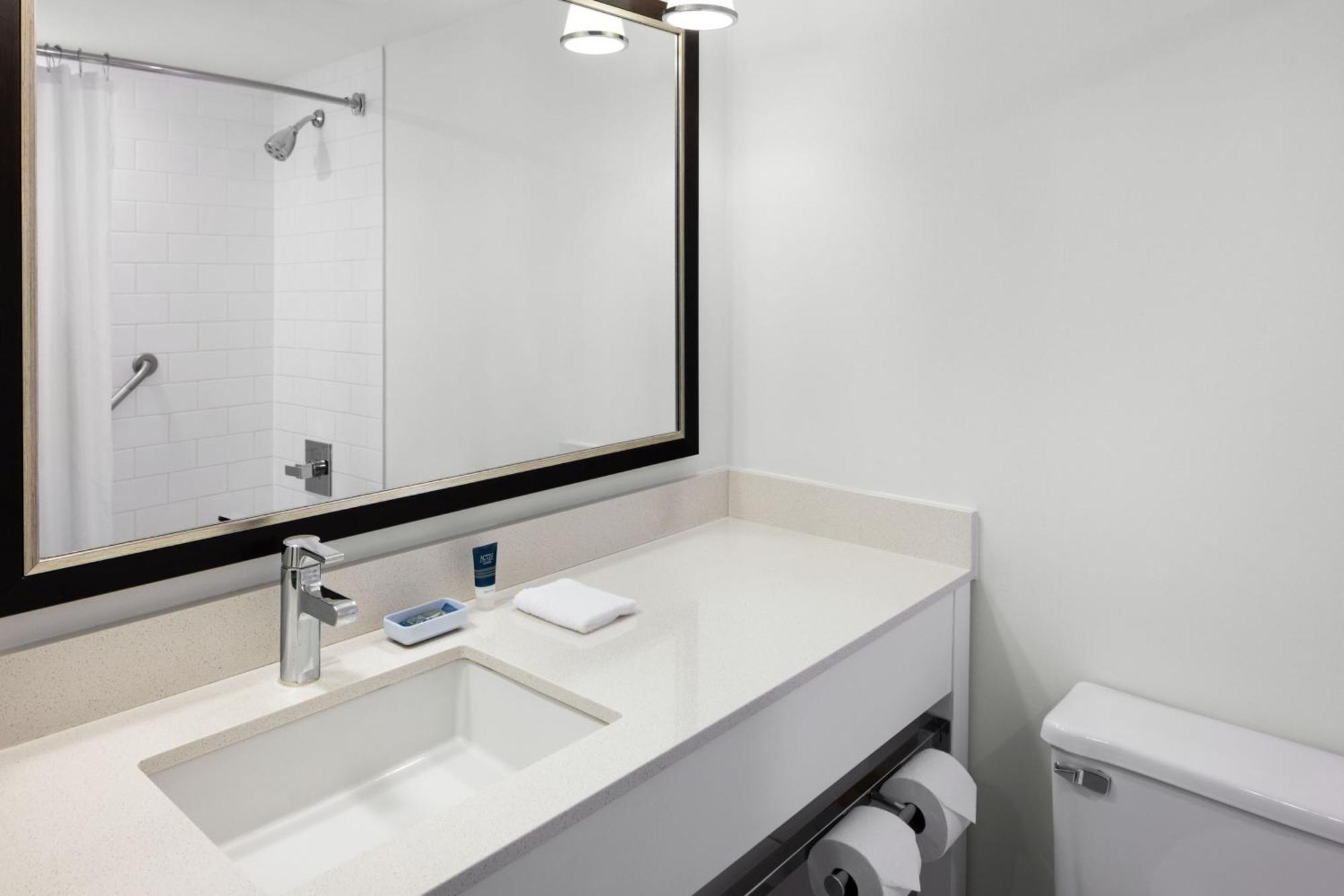 Guest room, 1 Queen
