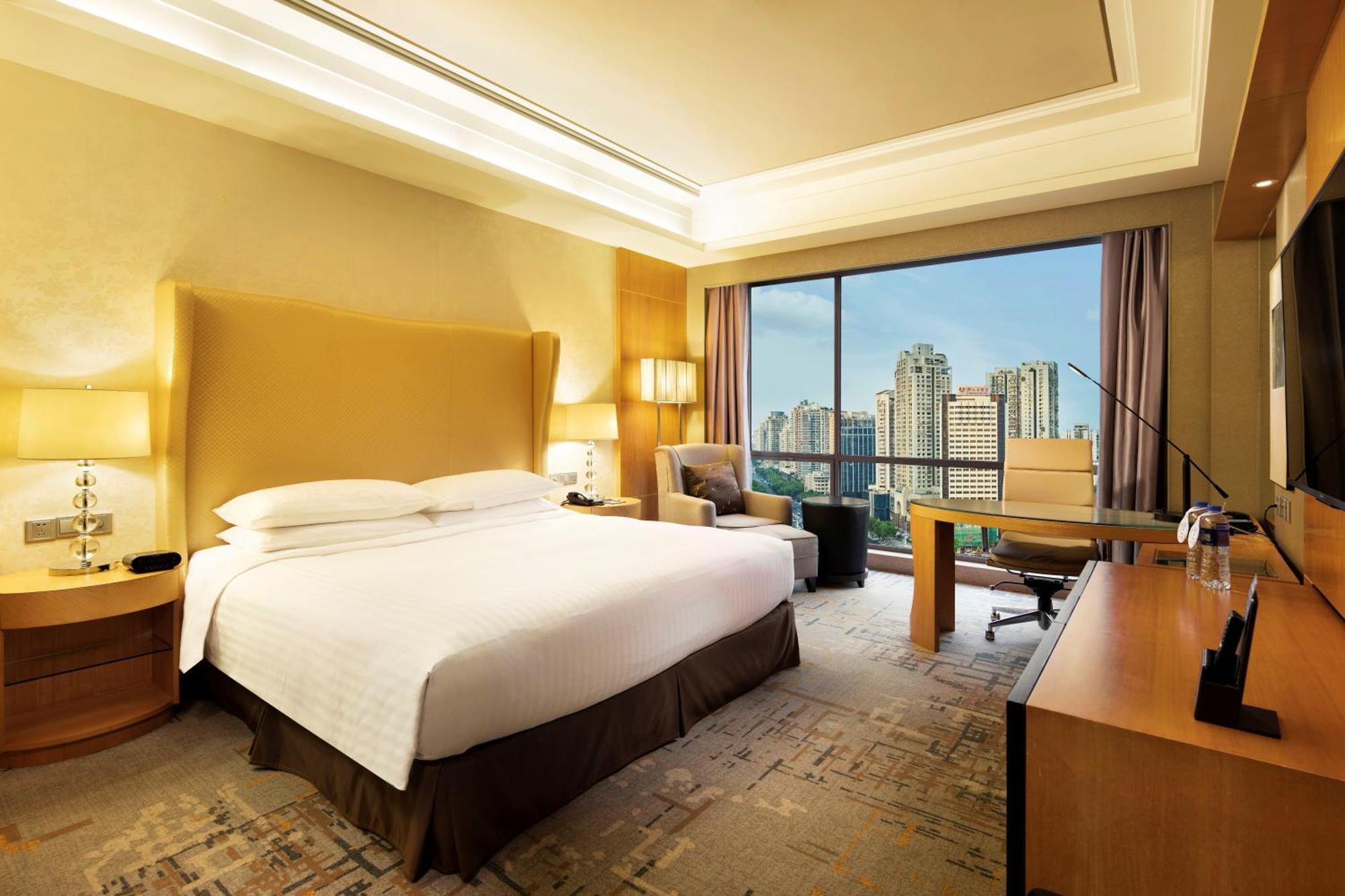 Deluxe King Room with City View,1552643812:JPEG