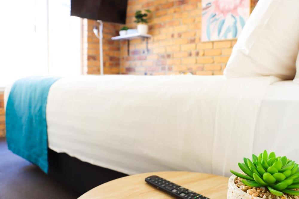 Executive Three-Bedroom Apartment - Pet Friendly
