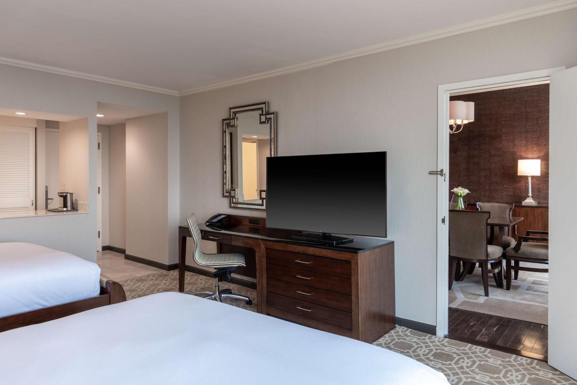 Queen Room Two Queen Beds