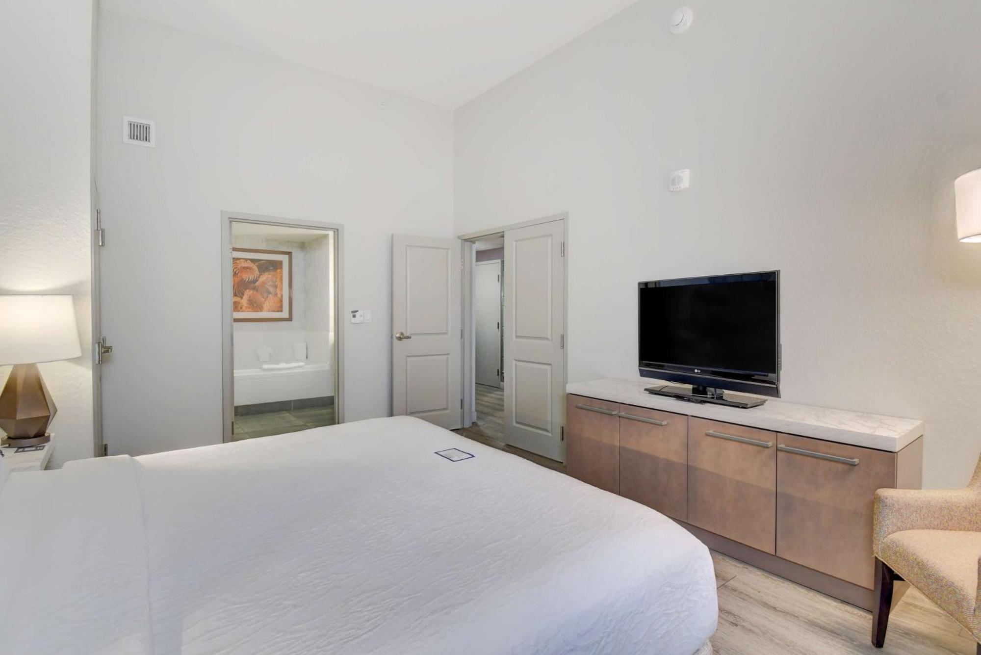 One-Bedroom Suite