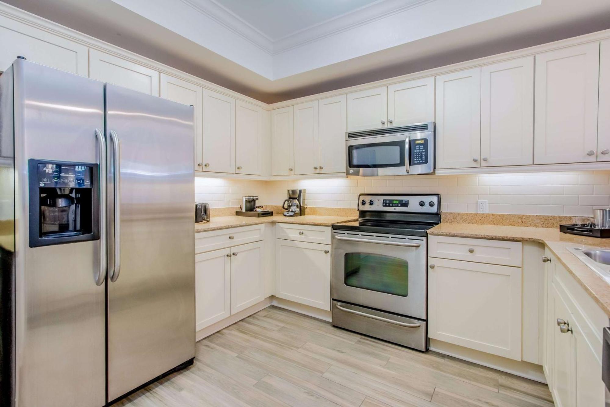 Three-Bedroom Suite with Gulf View