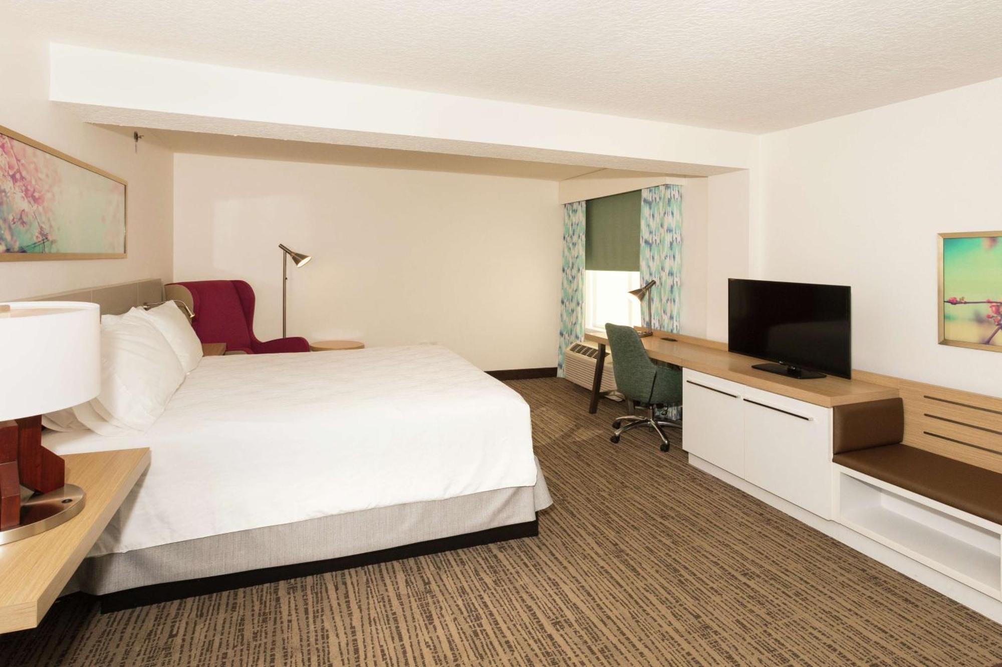Deluxe Junior Suite