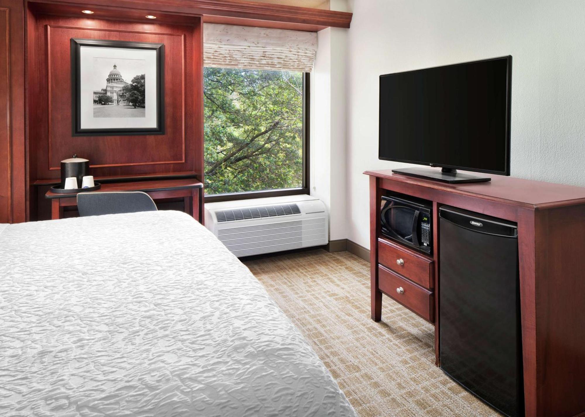 King Room with Sofa Bed and Study - Non-Smoking,1705684493:JPEG