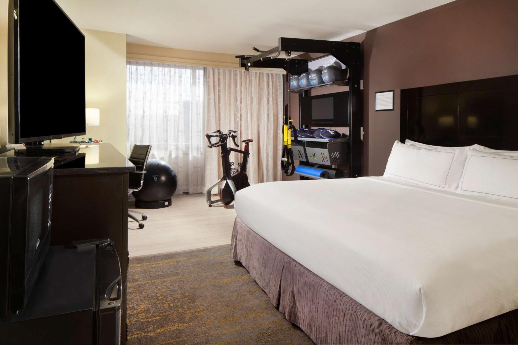 Fitness King Room