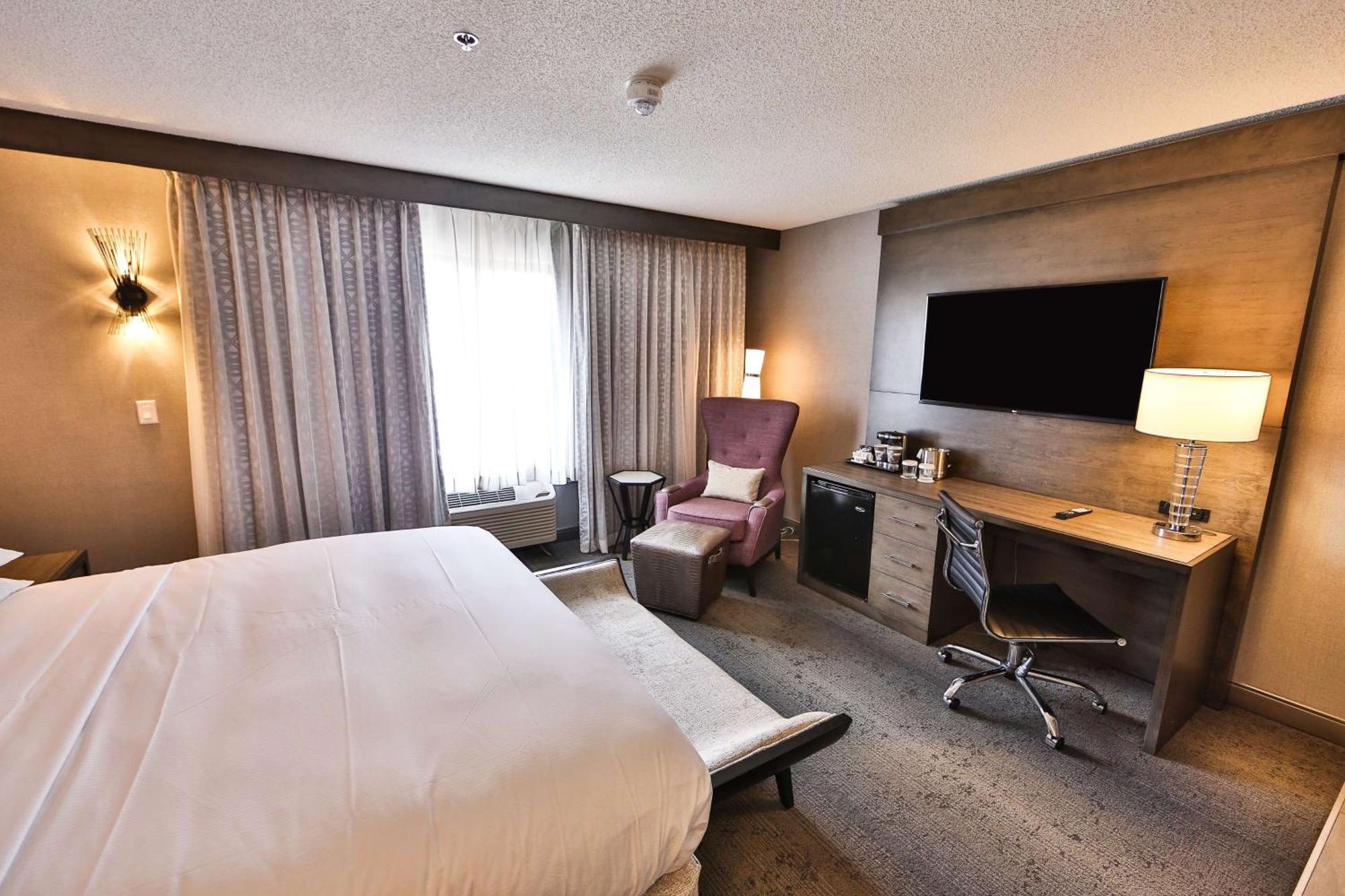 Superior King Room Non-Smoking