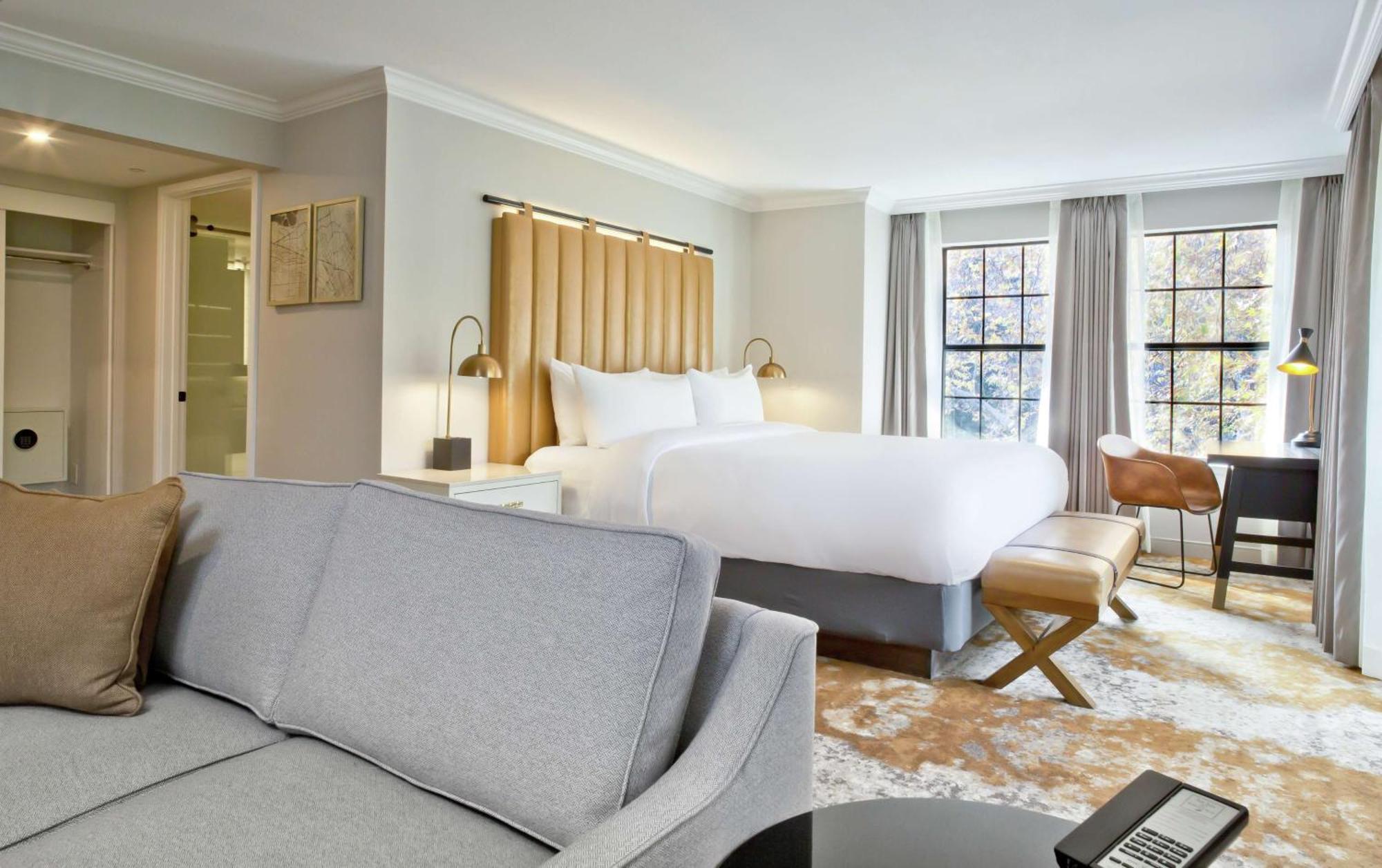 Junior King Suite Balcony