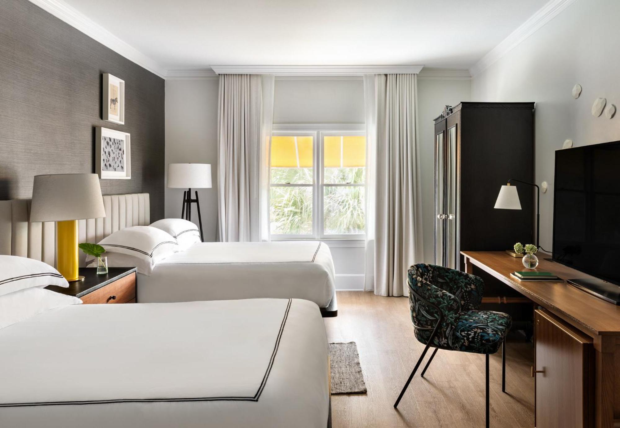 Queen Room Two Queen Beds