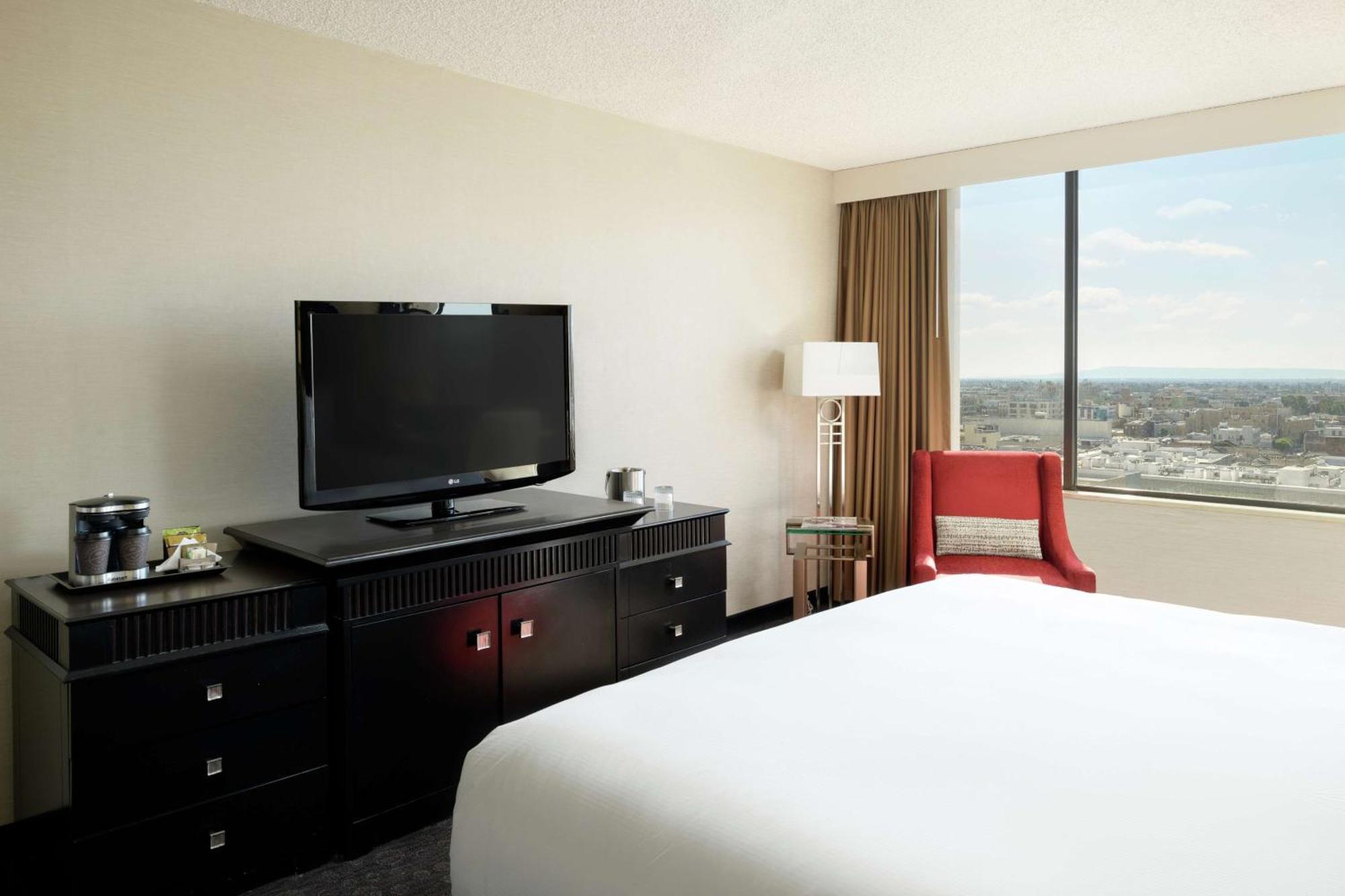 Standard King Room,1552332484:JPEG