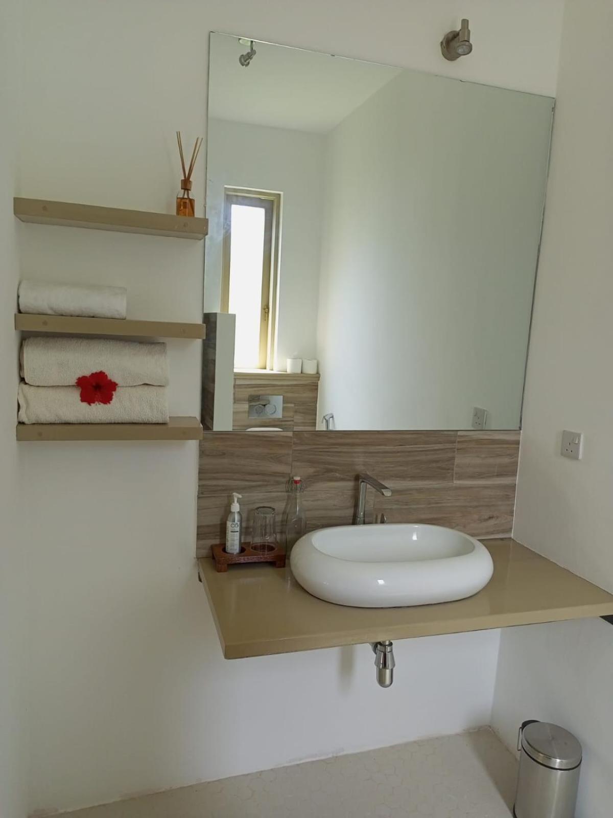 One-Bedroom Villa