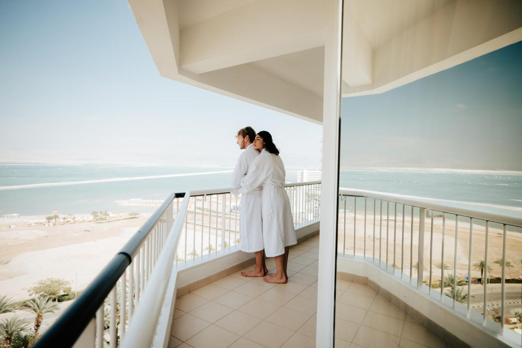 Dead sea suite