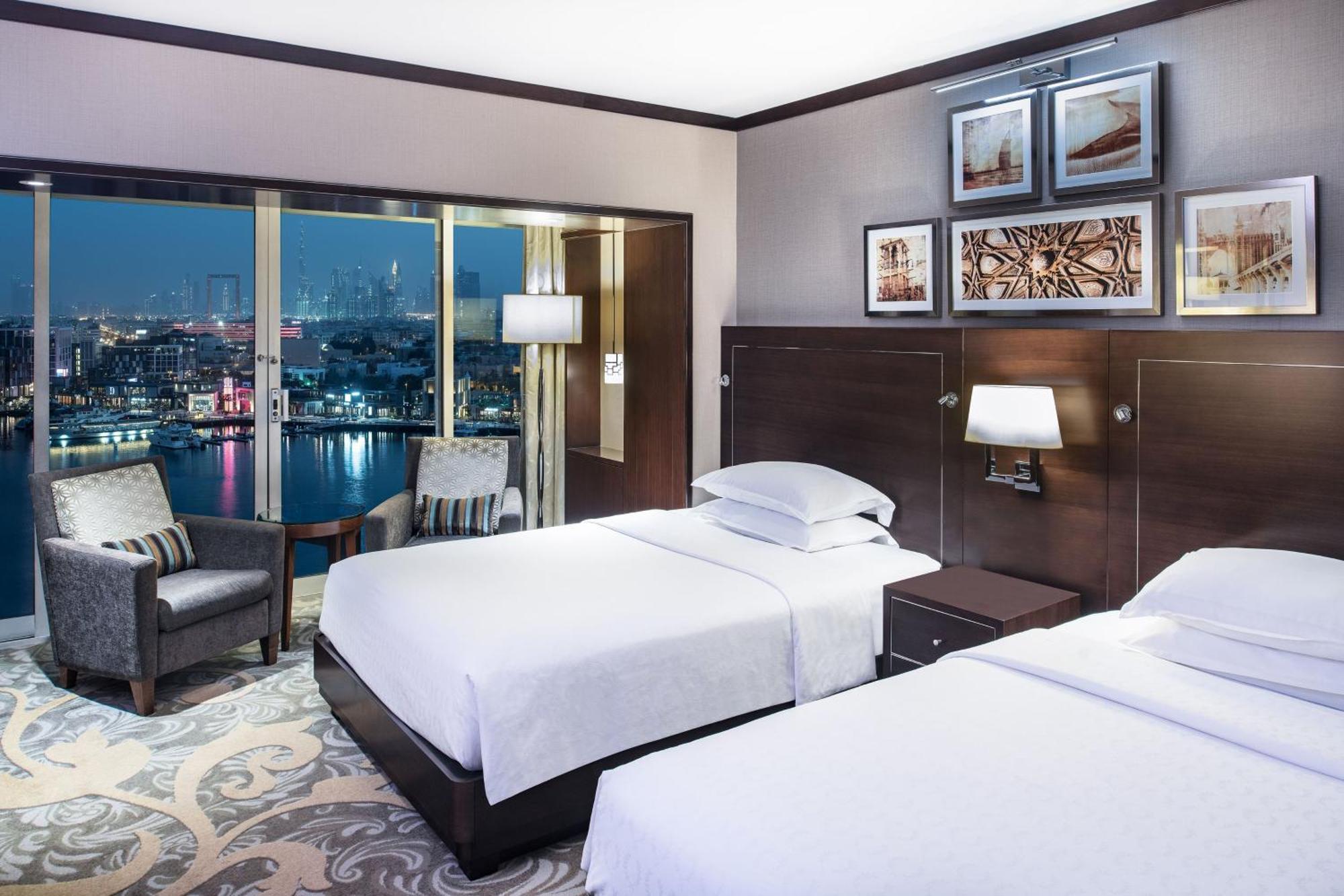 Deluxe Room Guest room 2 Twin or Single Beds Creek view