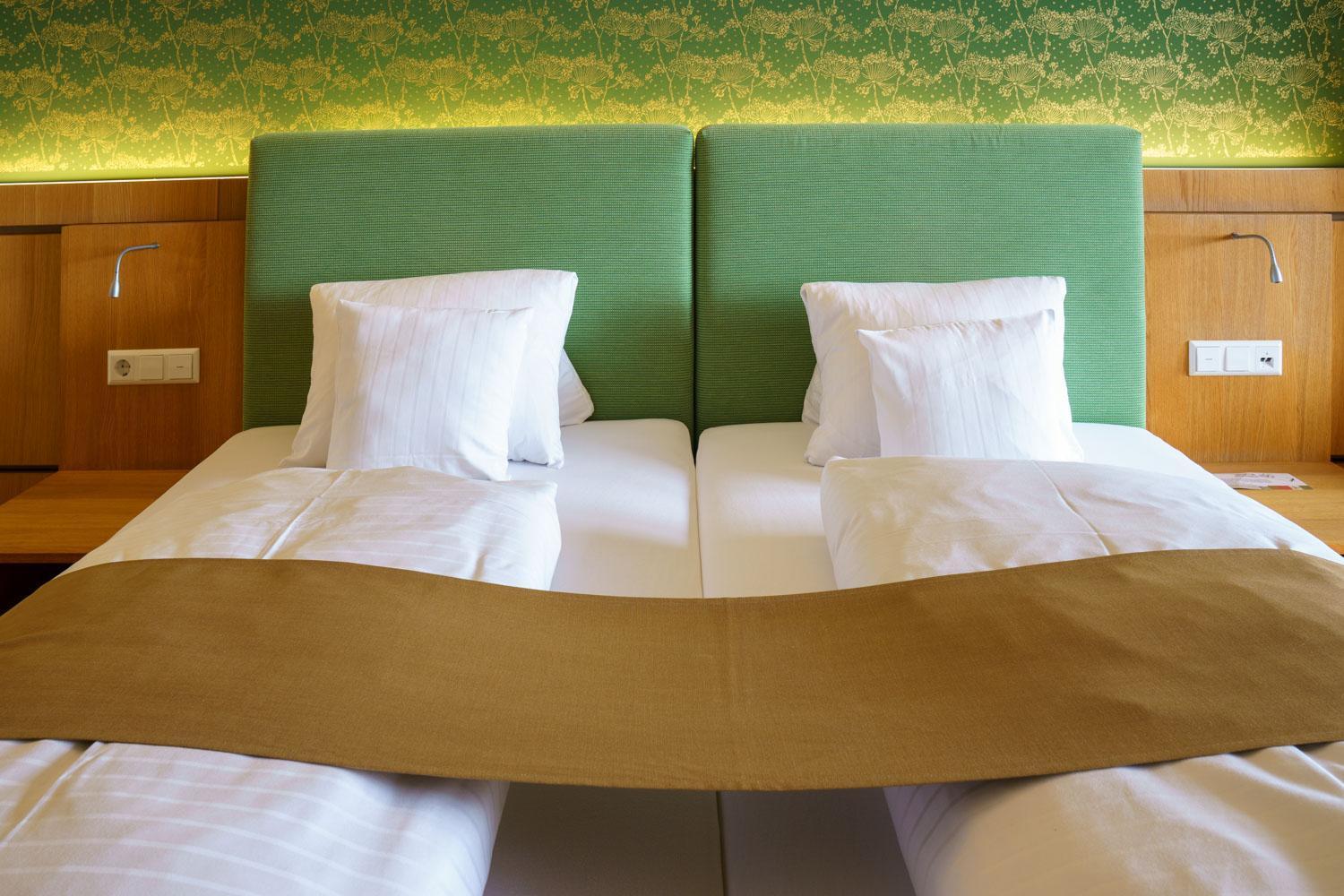 Standard Double Room,1588064894:JPEG