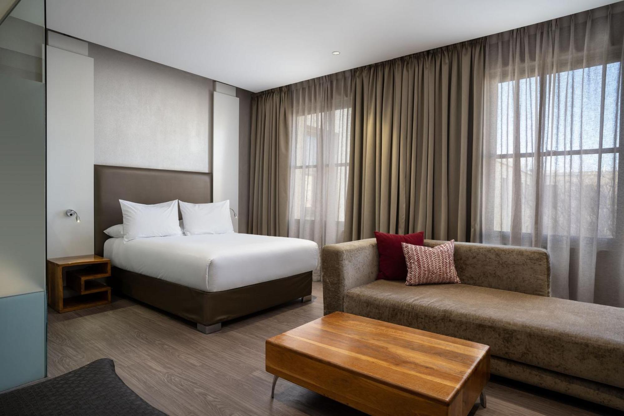 Larger Guest room 1 Double Bed