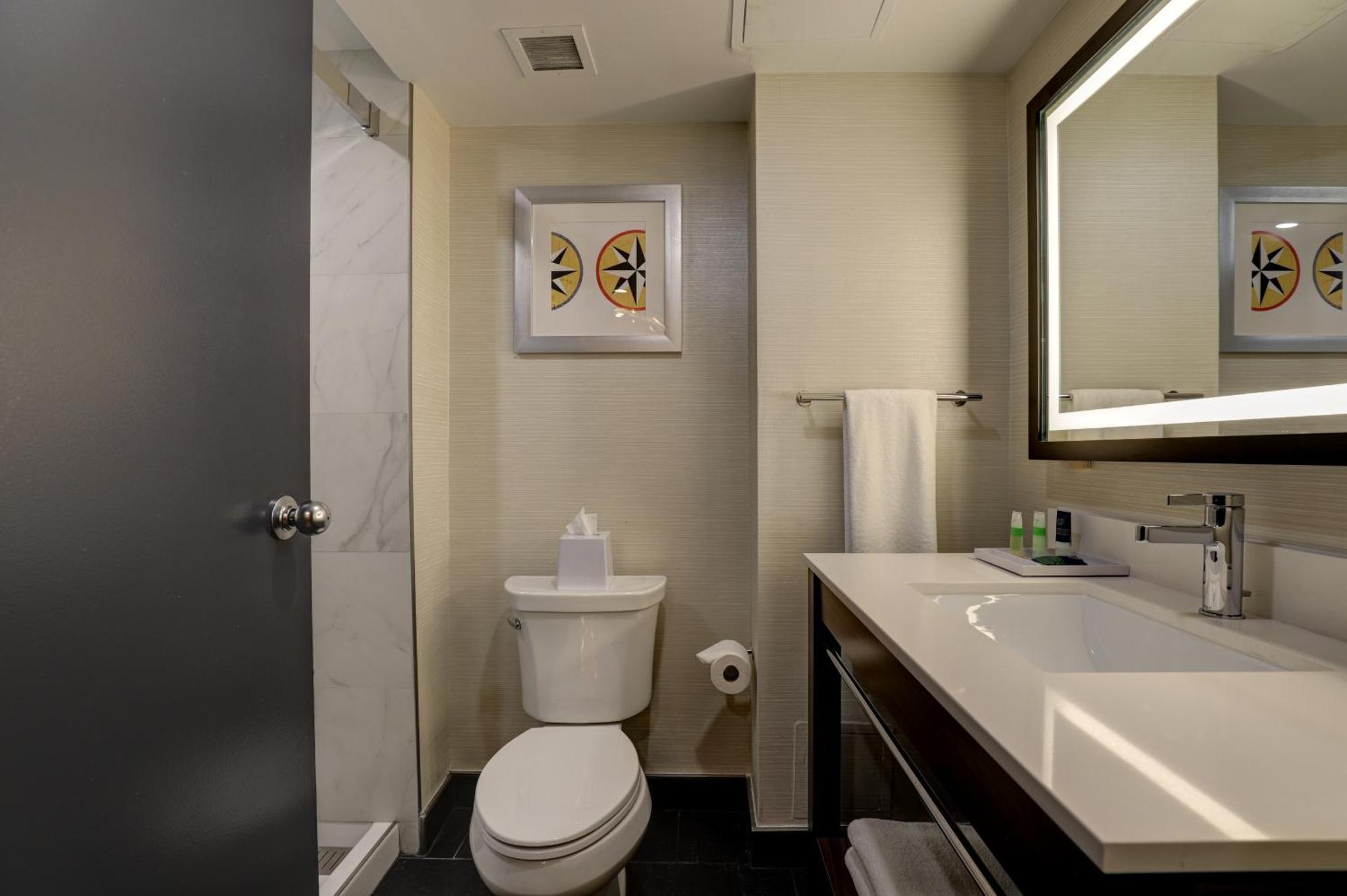 Larger Suite, 1 King, Sofa bed,1411106090:JPEG