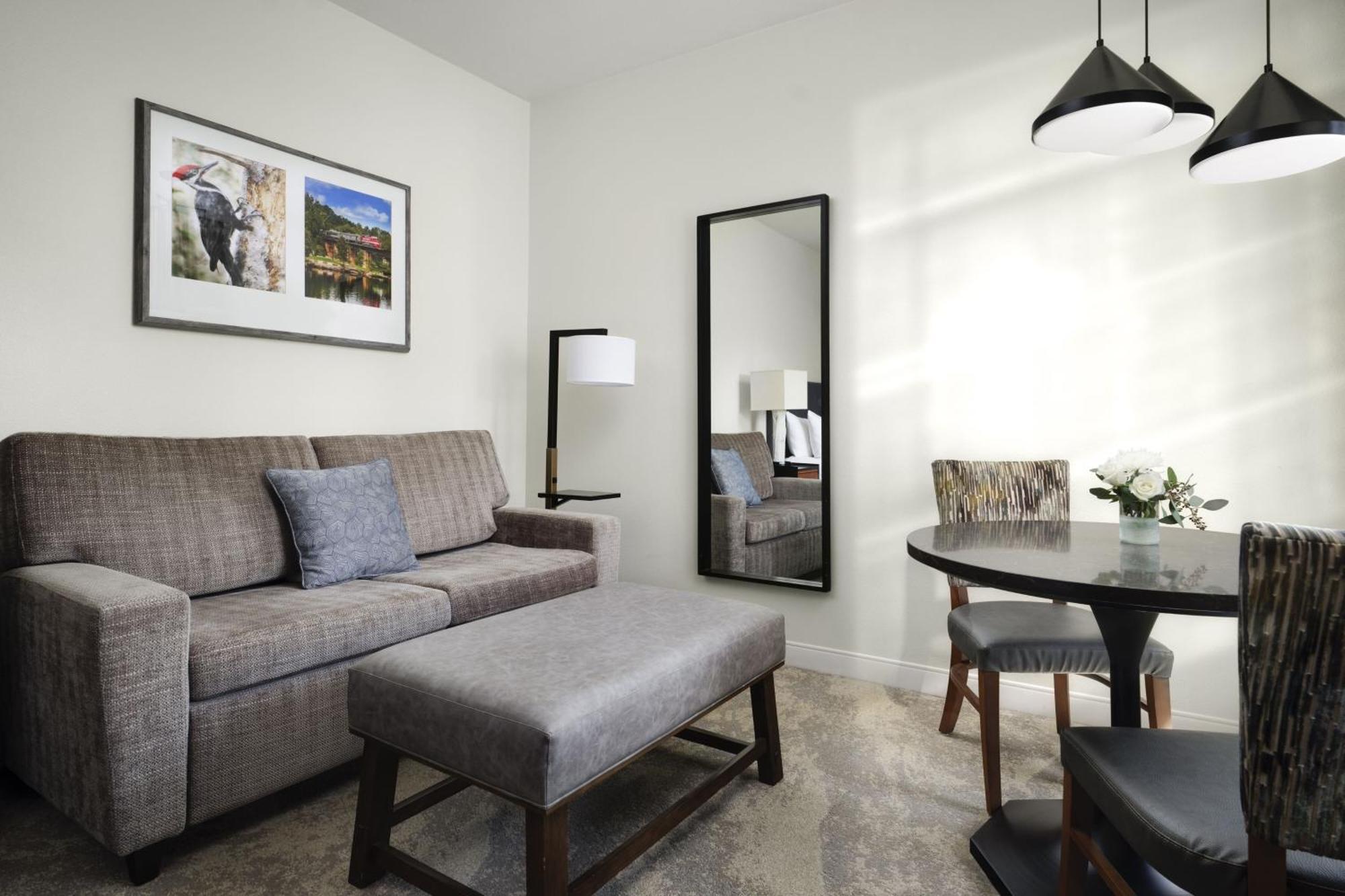 King Room with Sofa Bed,1710067071:JPEG