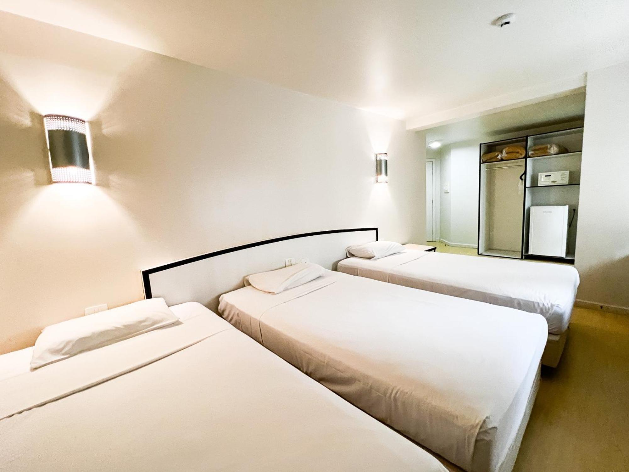 Classic Triple Room