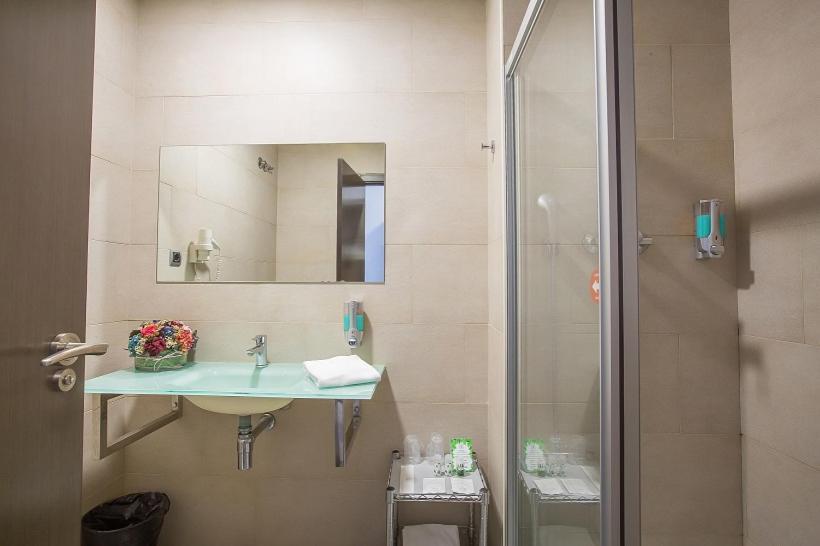 Junior Suite Terrace Hydromassage Bathtub