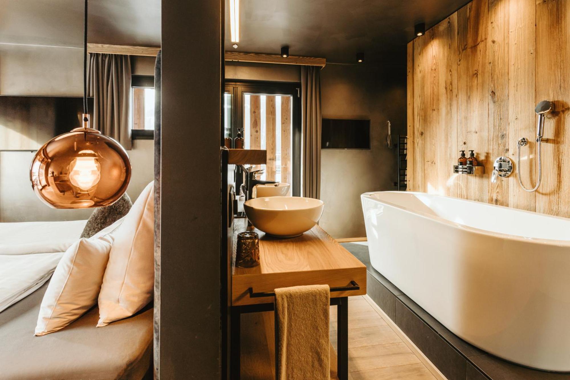 Premium Suite