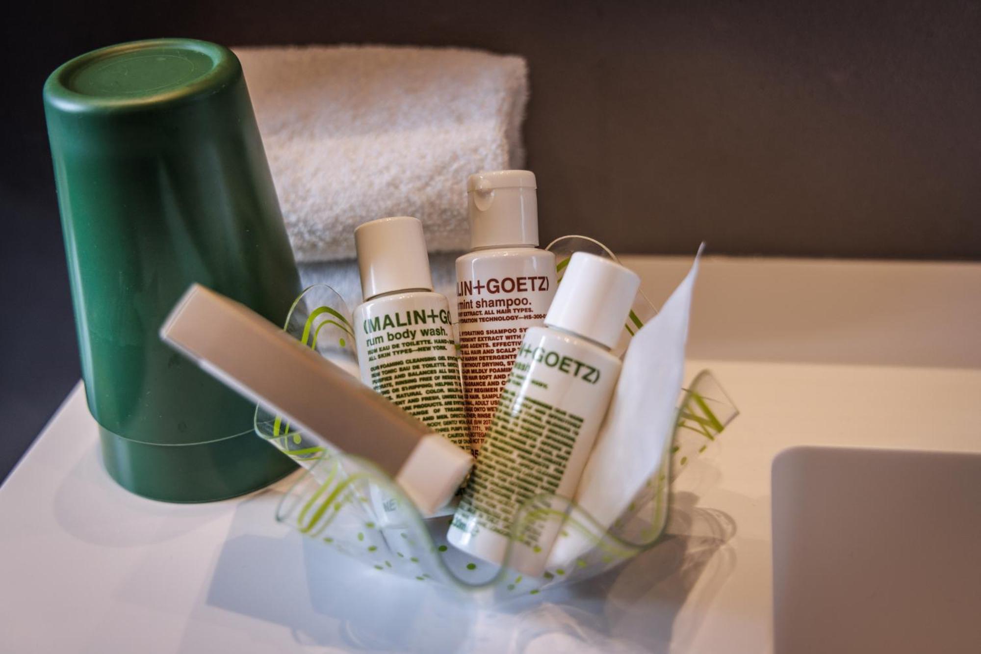 Deluxe Double Room,1556844556:JPEG