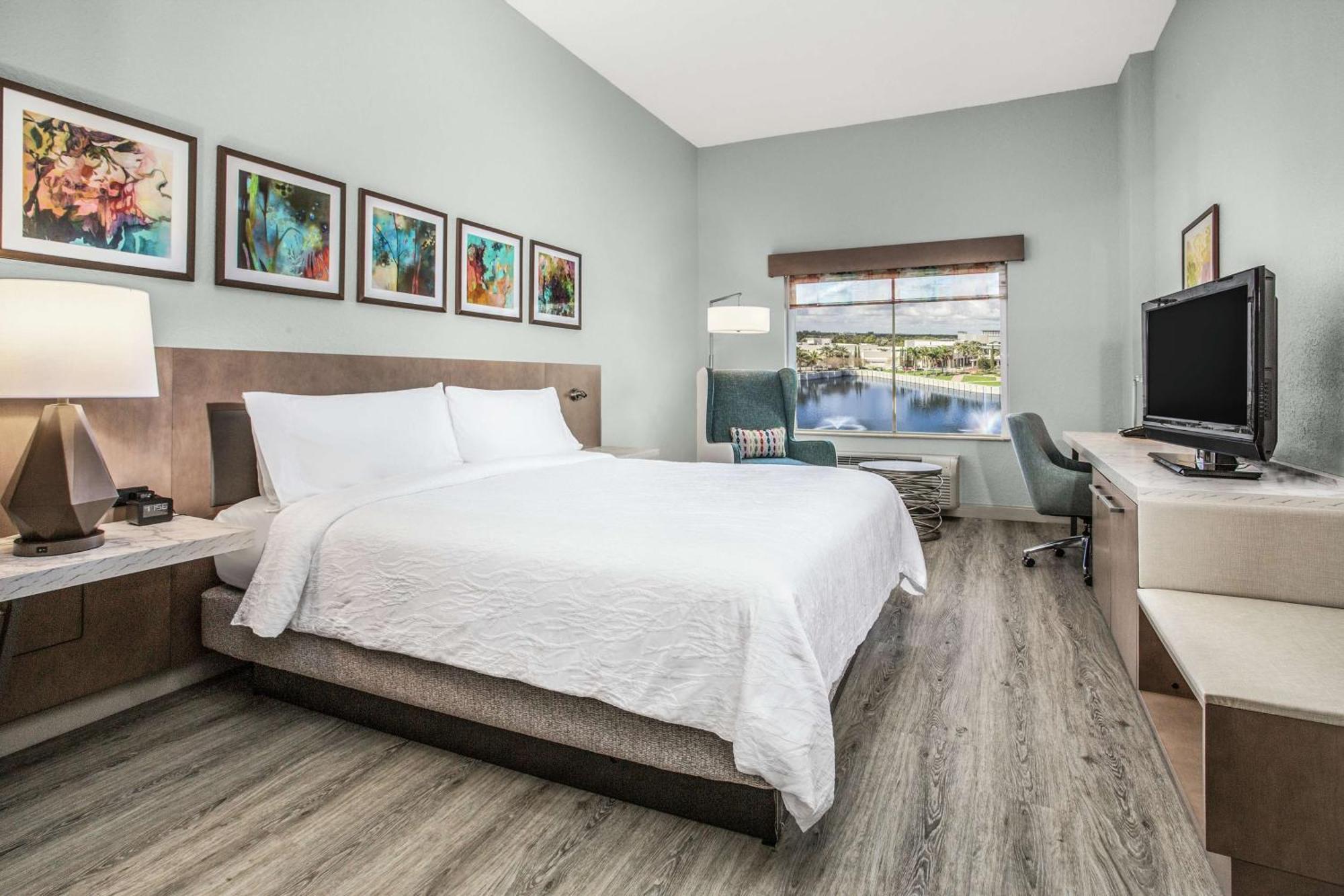 King Room Lake View