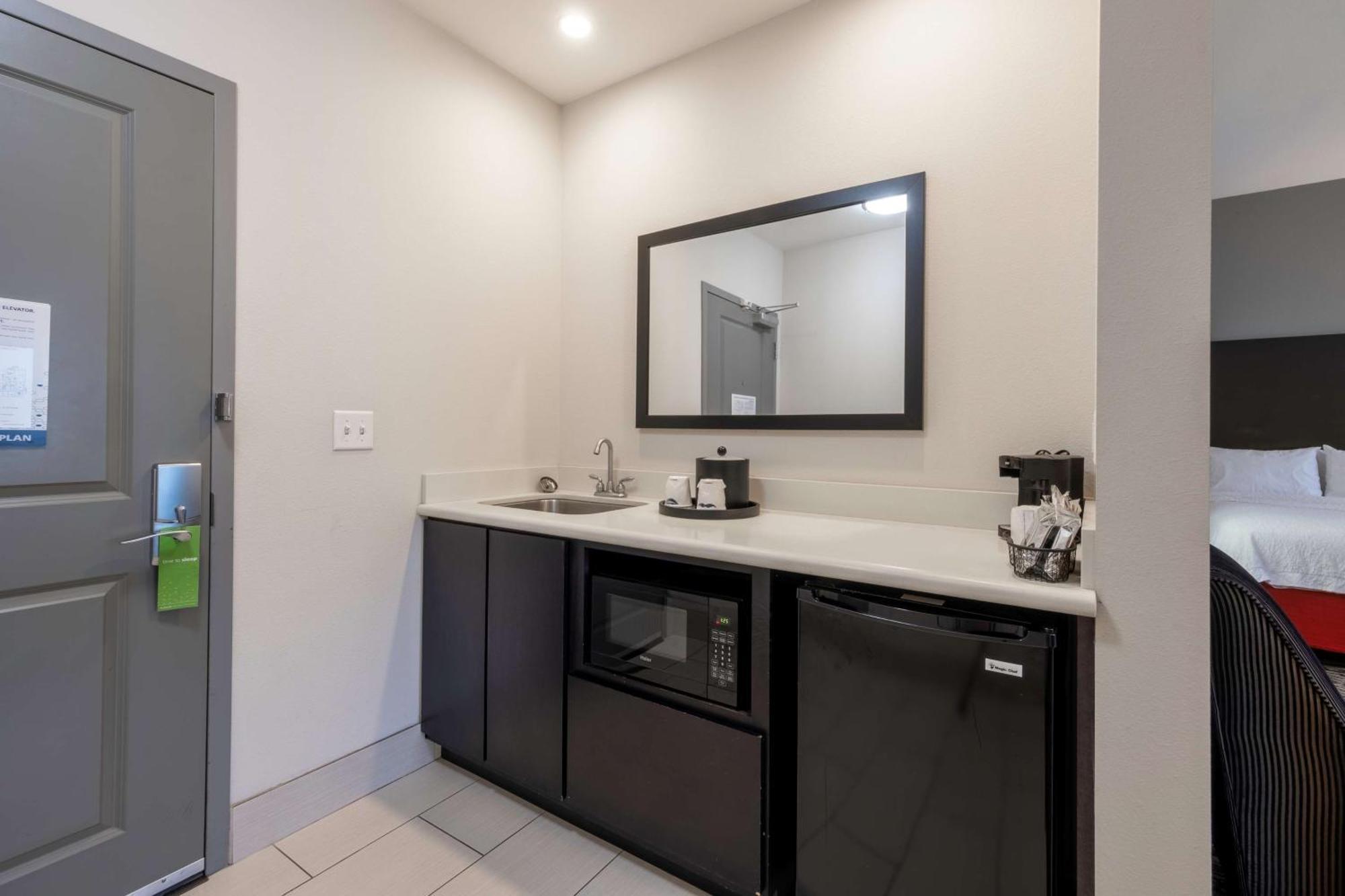 King Studio Suite - Non-Smoking,1557846094:JPEG