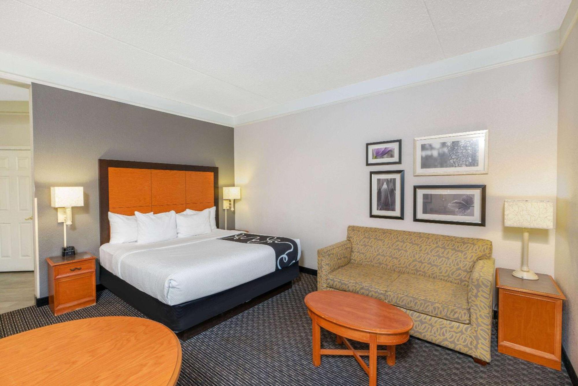 Executive King Room