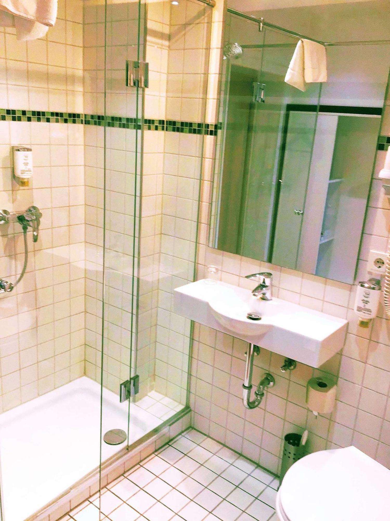 Budget Single Room