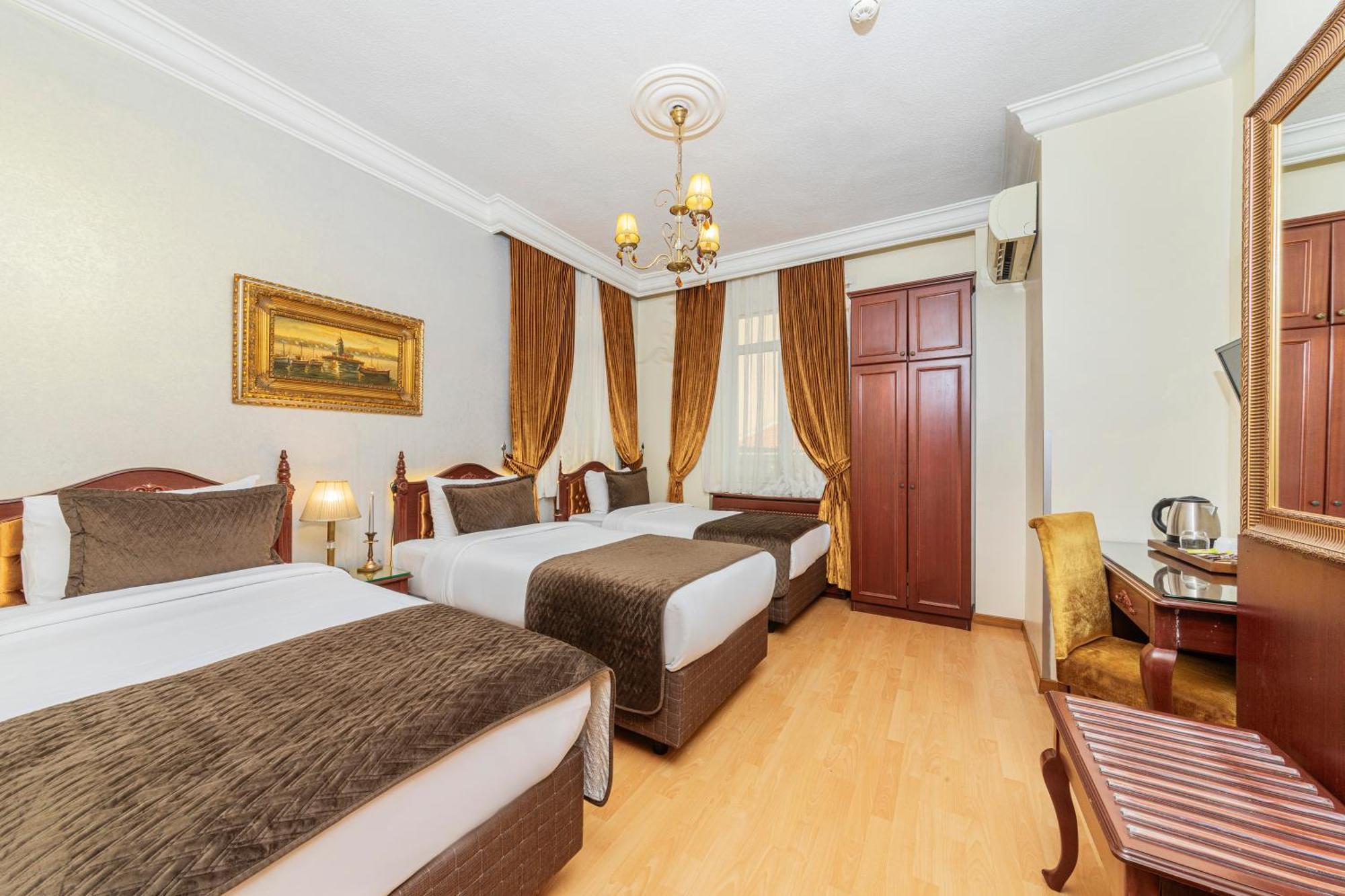 Triple Room,1765148758:JPEG