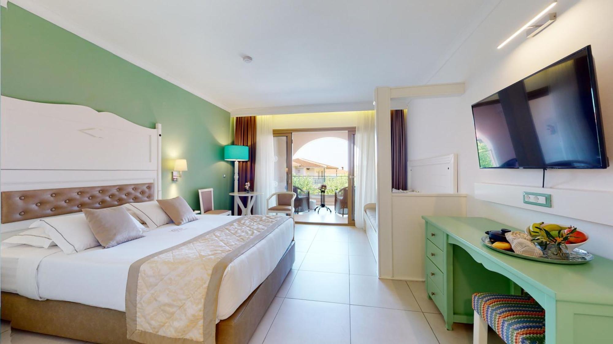 Junior Suite,1558600999:JPEG