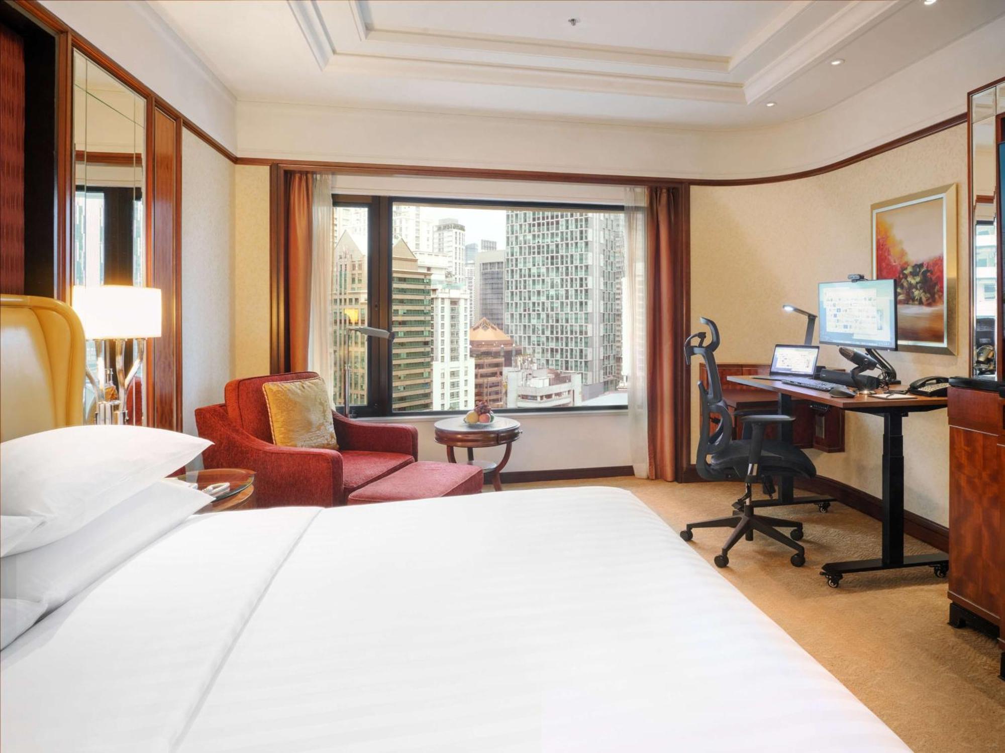 Premier Room