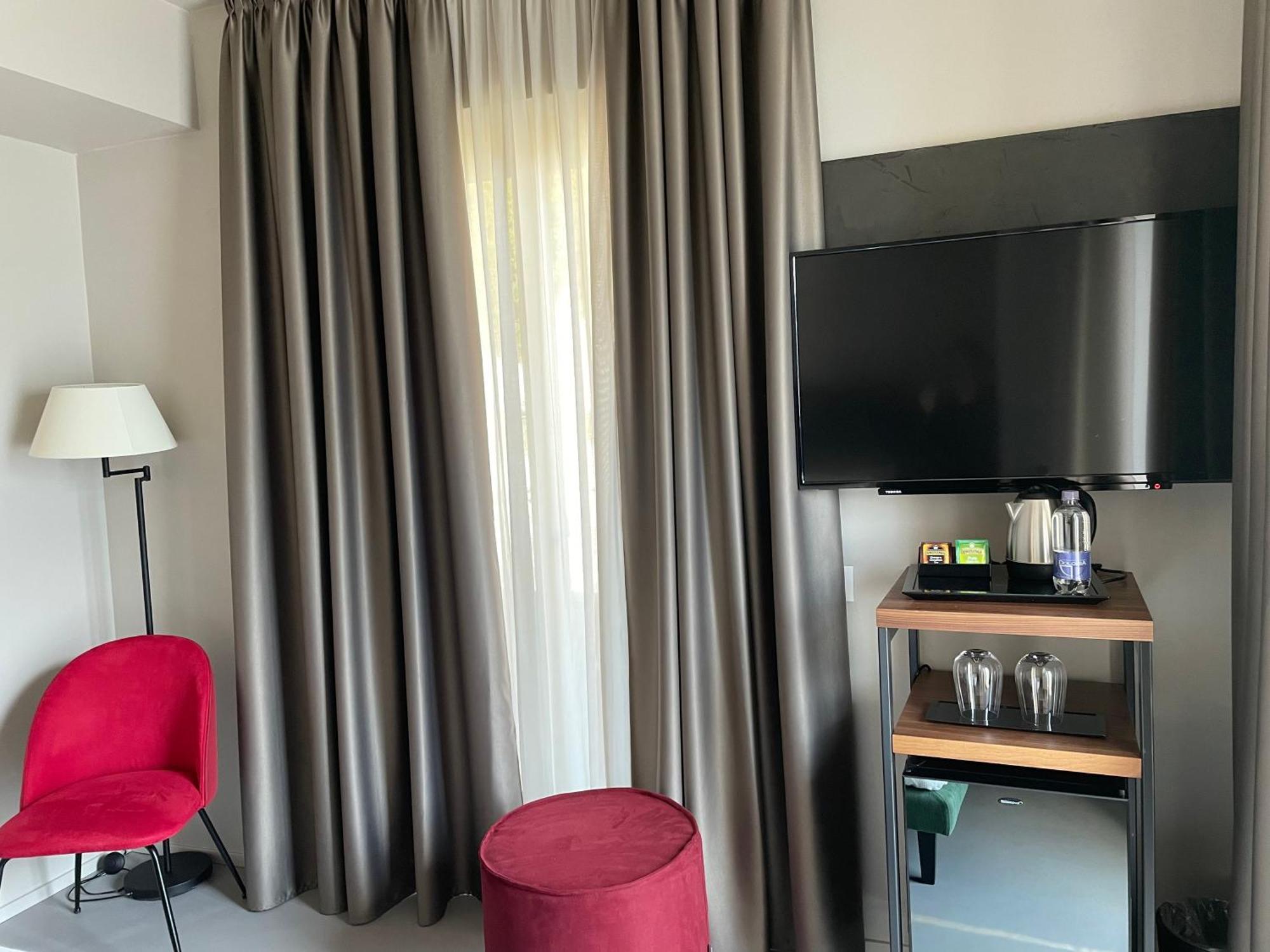 Double Room with Lake View