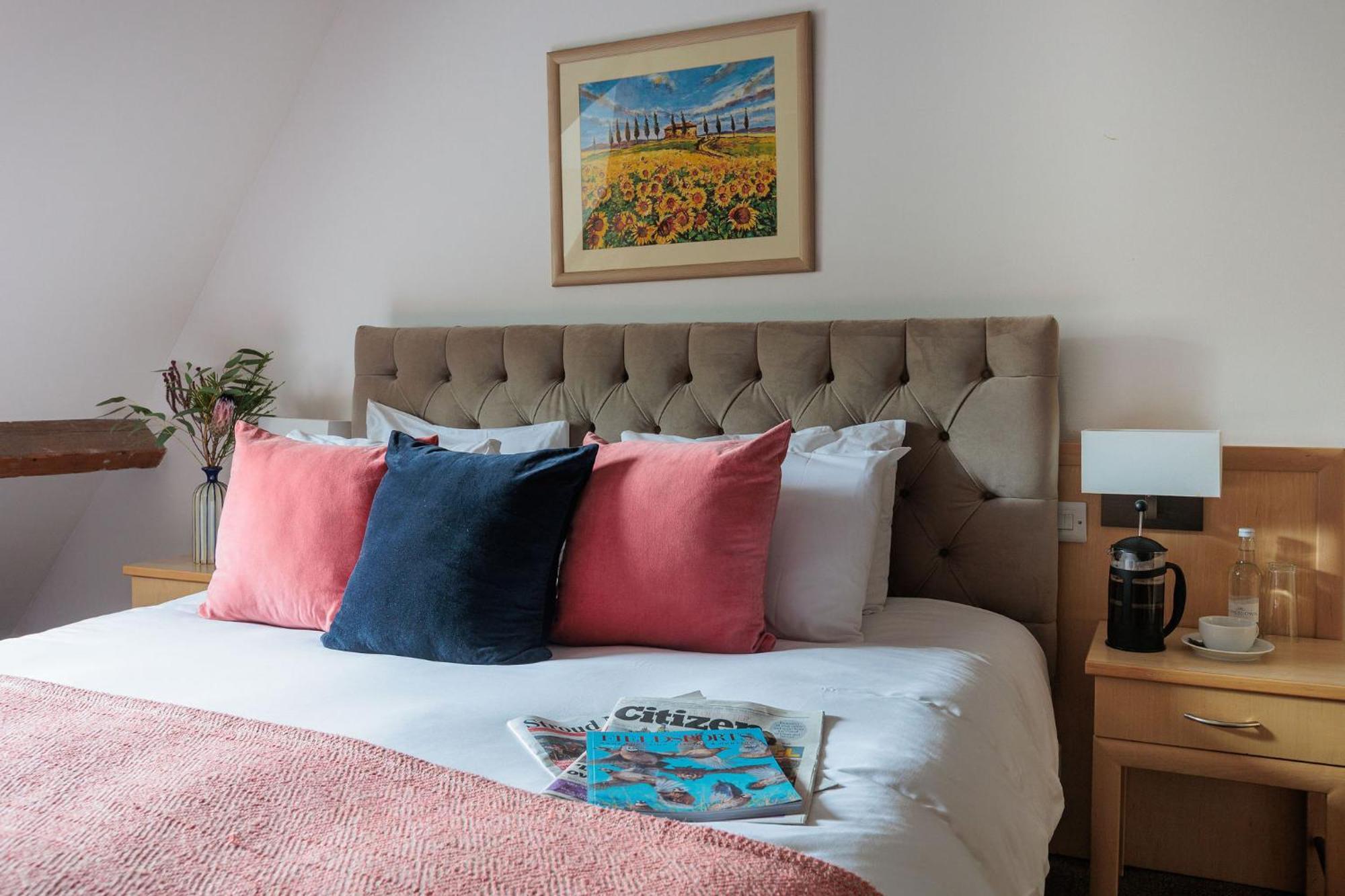 Double Room,1559622589:JPEG